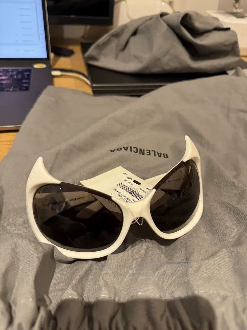 Balenciaga Balenciaga Sunglasses Glasses Size ONE SIZE - 3 Thumbnail