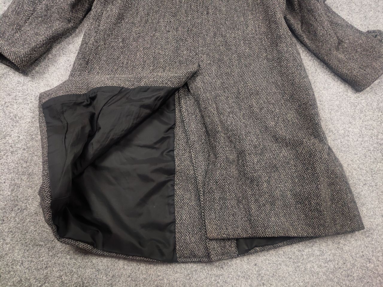 Harris Tweed Vintage 80's Harris Tweed Gray Wool herringbone Coat Jacket Size US L / EU 52-54 / 3 - 10 Thumbnail