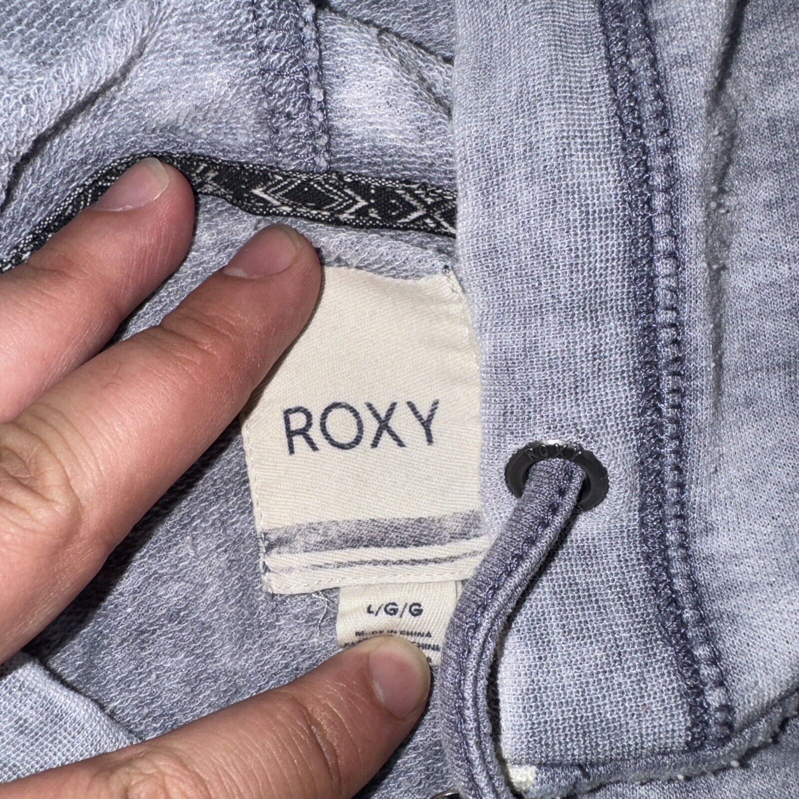 Japanese Brand × Vintage Roxy Full Zip Hoodie Large 19x26 Gray Lightweight Y2K Size L / US 10 / IT 46 - 5 Thumbnail