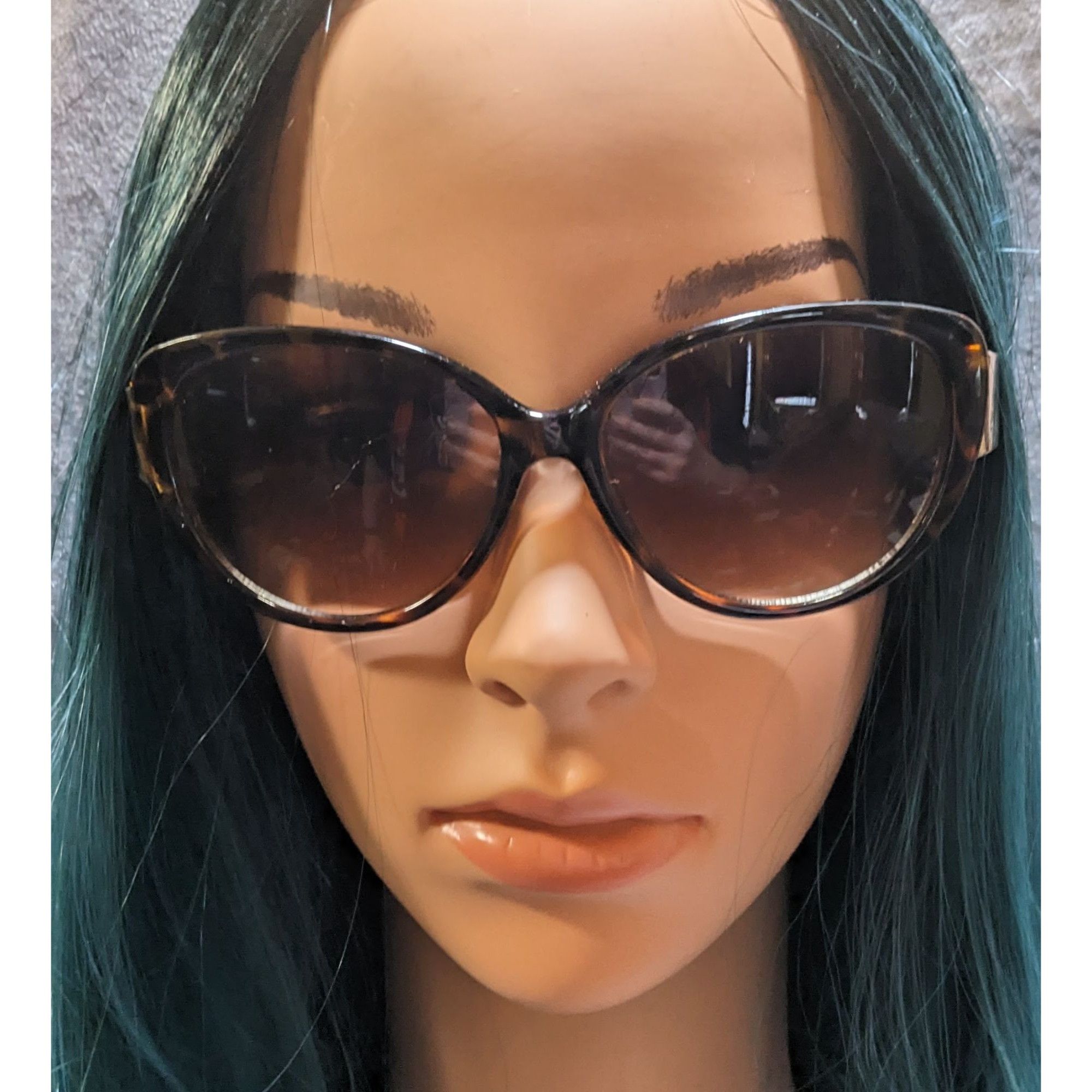 Other Retro Revlon Tortoise Shell And Leopard Print Sunglasses Size ONE SIZE - 4 Thumbnail