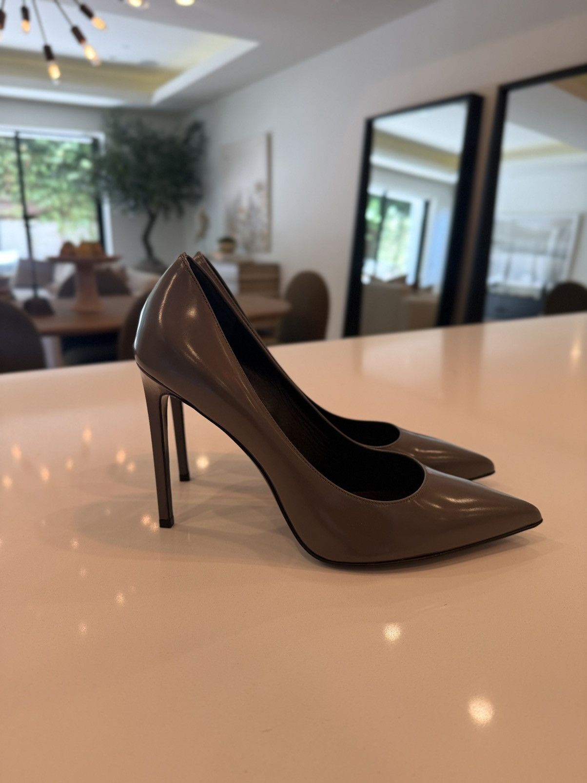 Yves Saint Laurent Grey heel pumps Size US 12 / IT 42 - 12 Thumbnail