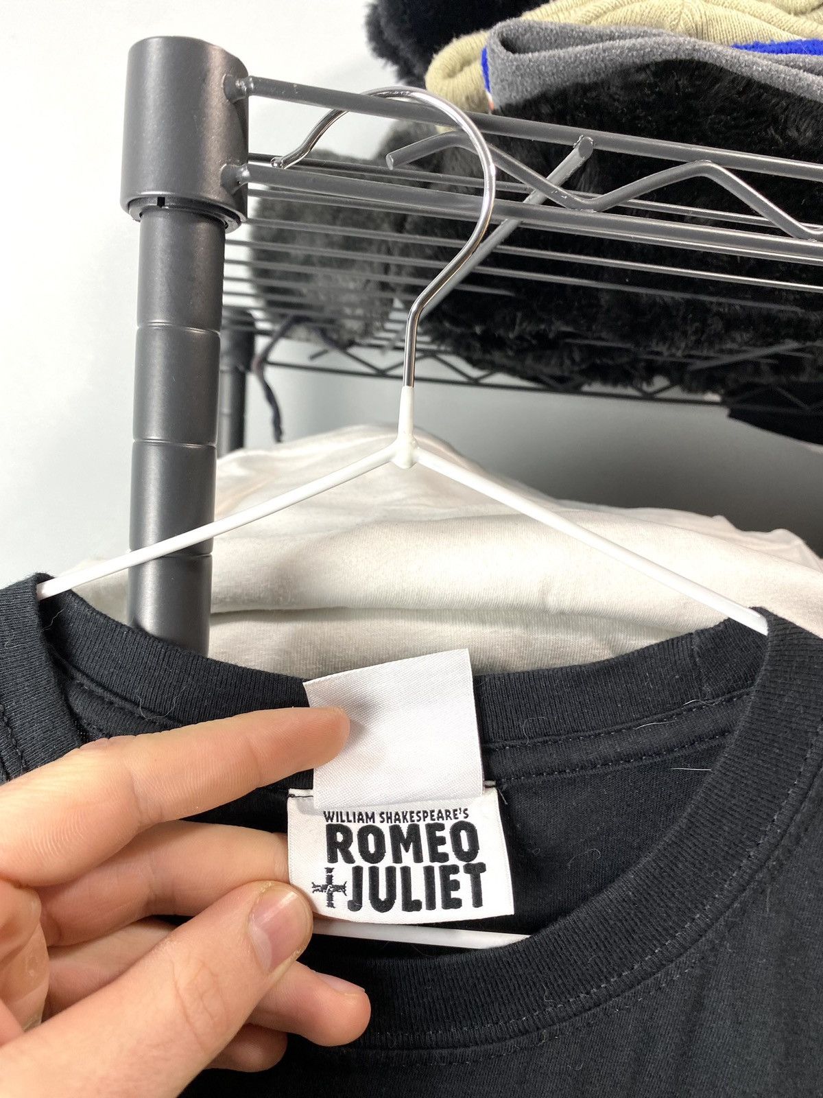 Other Vintage Style Romeo Juliet Movie T Shirt Titanic Size US M / EU 48-50 / 2 - 4 Thumbnail