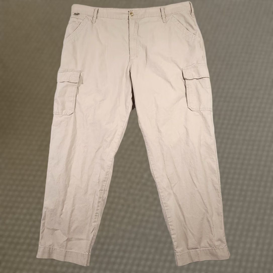 Vintage Cabela's Cargo Pants Mens 42X30 Khaki Utility Hiking Outdoors Workwear Grunge Size US 42 / EU 58 - 1 Thumbnail