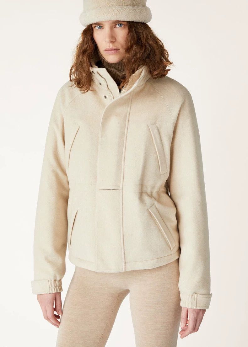 Loro Piana LORO PIANA Classic short women's natural blended cashmere Size L / US 10 / IT 46 - 9 Thumbnail