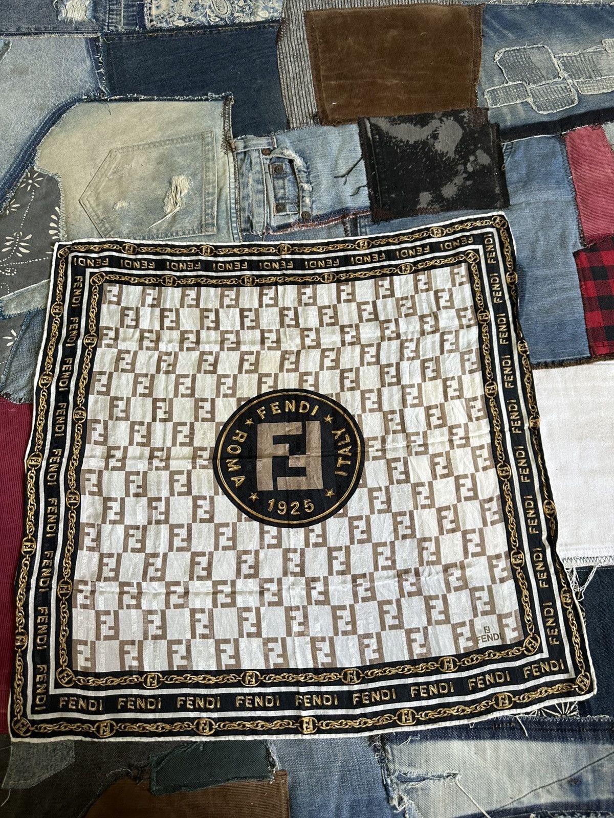 Vintage Vintage Fendi Handkerchief/ Neckerchief/ Bandana Size ONE SIZE - 15 Thumbnail