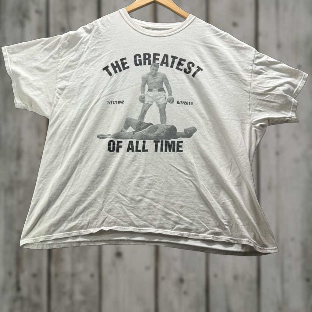 Vintage Muhammad Ali Shirt Mens XL White The Greatest Graphic Tee Boxing Icon Crewneck Shirt Size US XL / EU 56 / 4 - 1 Thumbnail