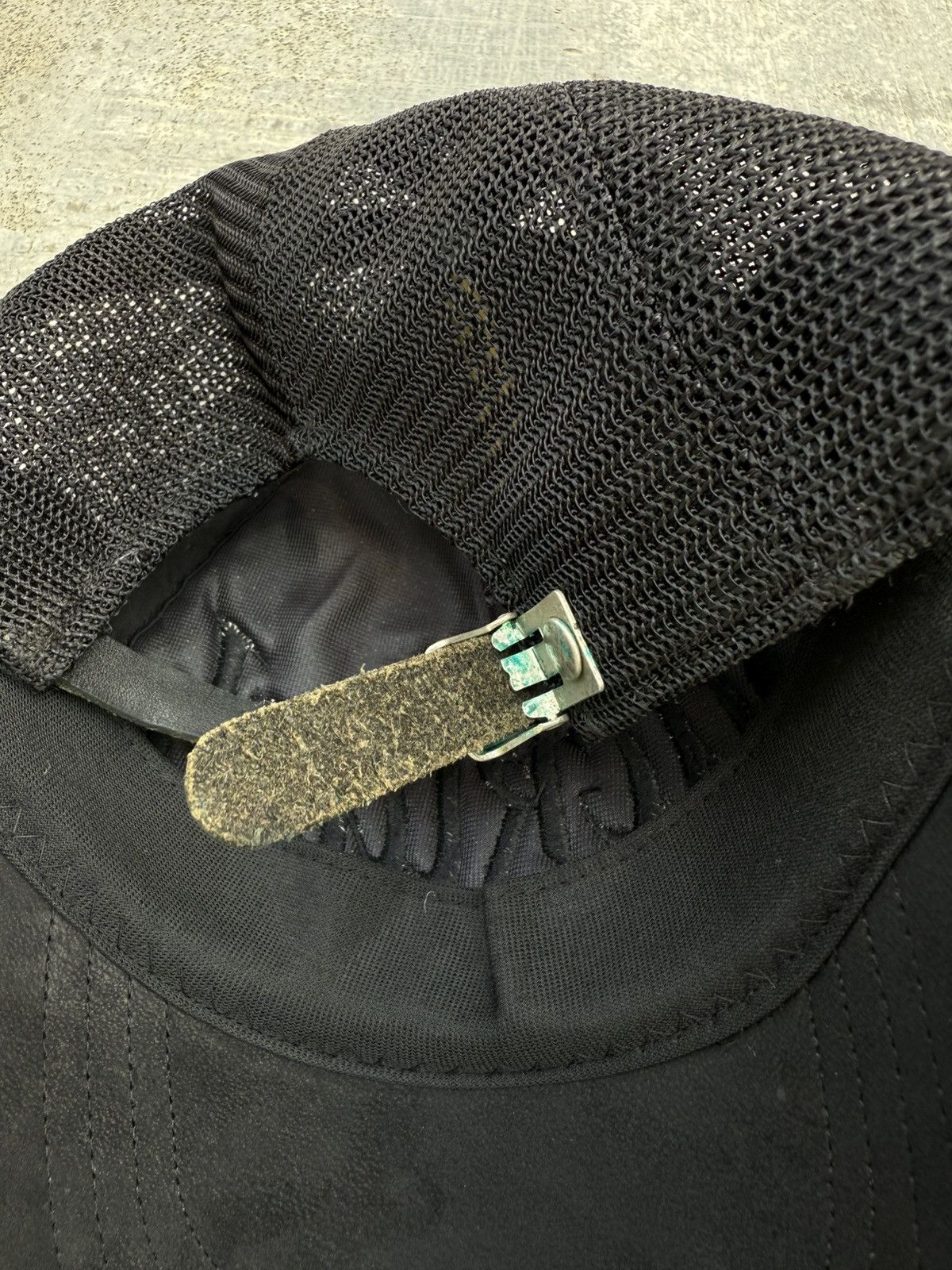 Isamu Katayama Backlash VINTAGE Y2K ISAMU KATAYAMA BACKLASH MESH TRUCKER CAP GOTH Size ONE SIZE - 4 Thumbnail
