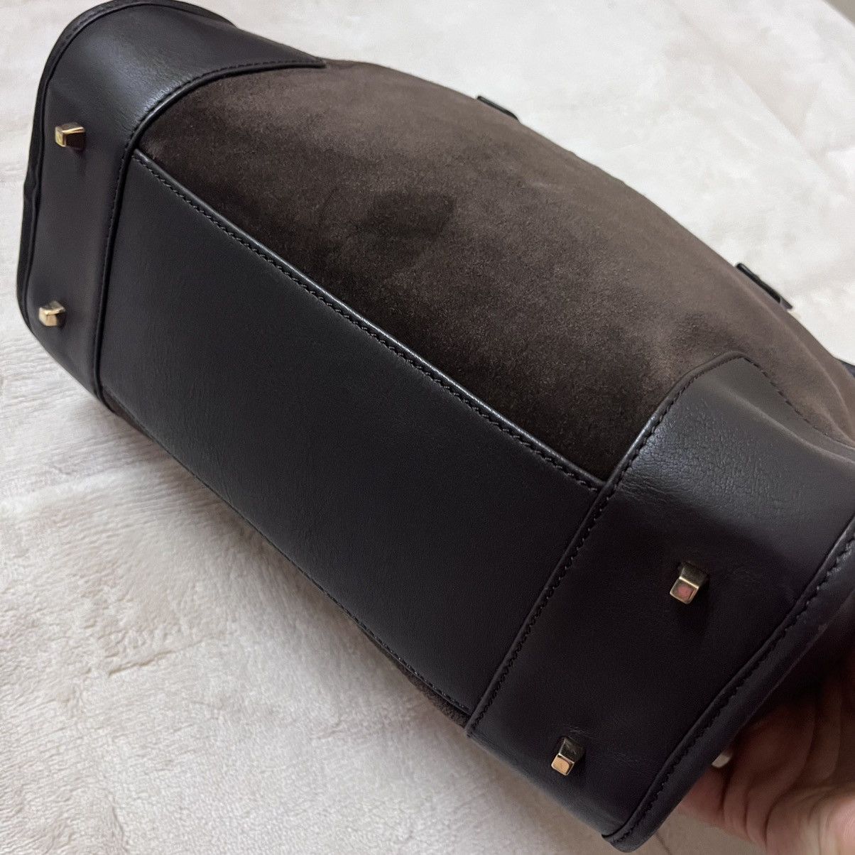 Loewe Authentic Loewe Amazona Suede Leather Medium Handbag Size ONE SIZE - 5 Thumbnail