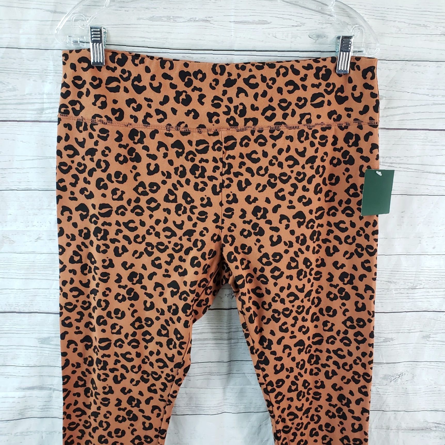 Vintage Wild Fable Womens High Rise Leggings XL Brown Animal Print Cotton Leggings Women Knits Casual 26.5 Inseam Rise 11" XS-XL Minus Tags Size 40" / US 18 - 2 Thumbnail