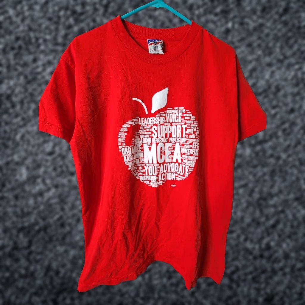 Apple Adult L Shirt Red Apple Teacher MCEA Union Made USA Size US L / EU 52-54 / 3 - 1 Thumbnail