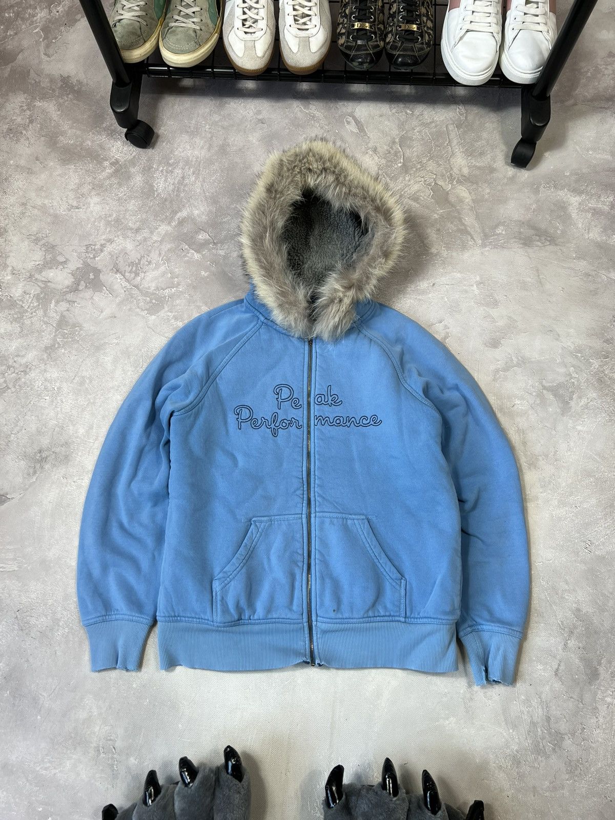 Vintage Vintage IfSixWasNine Style Peak Performance Fur Faux Hoodie Size L / US 10 / IT 46 - 1 Thumbnail