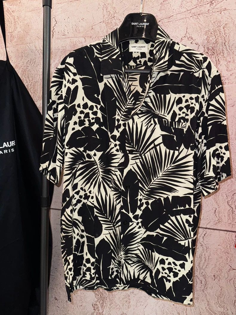 Saint Laurent Paris Saint Laurent Paris Saint Laurent Jungle Silk Shirt in Bla Size US M / EU 48-50 / 2 - 1 Thumbnail