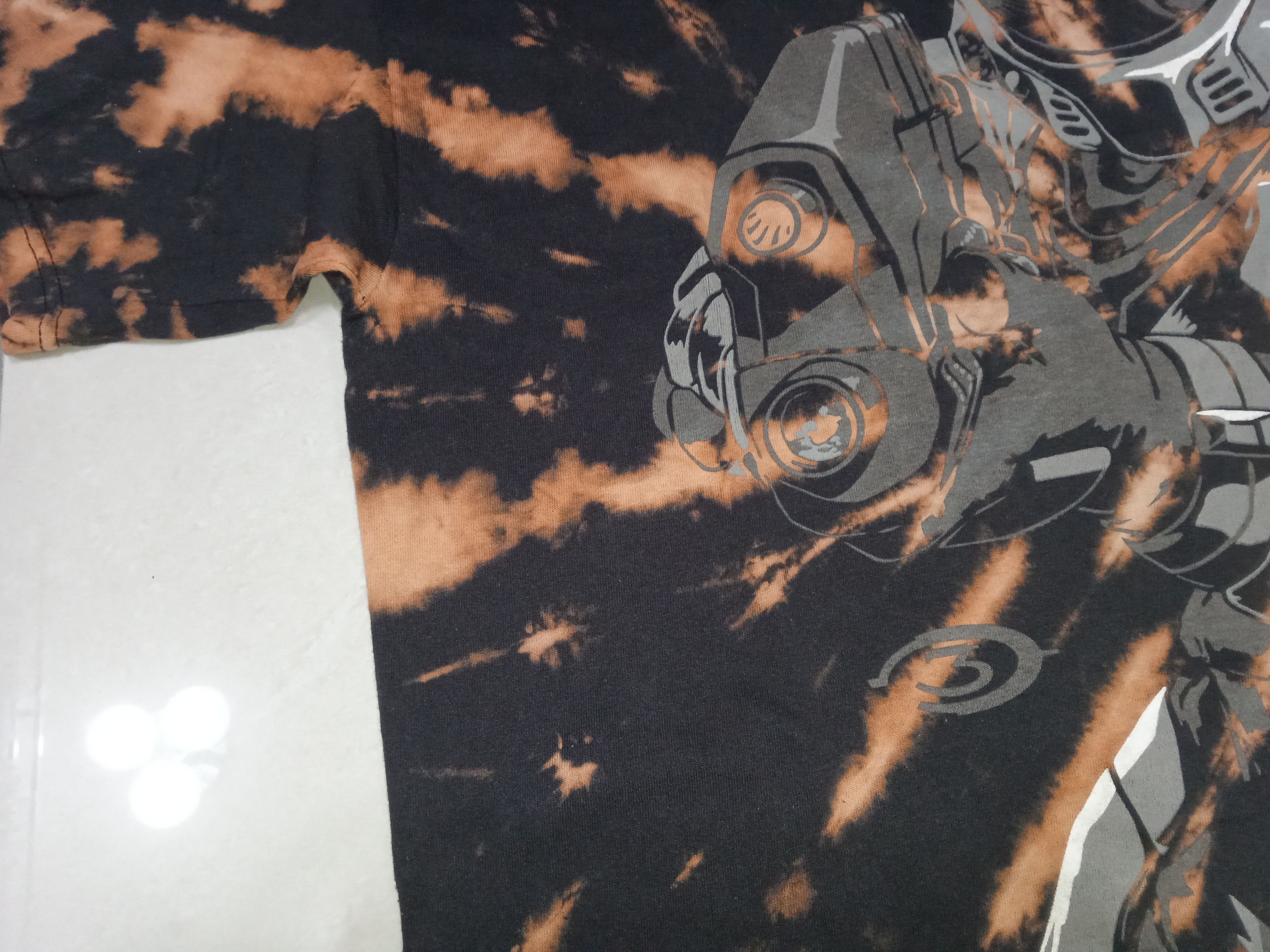 Vintage Vintage 2000s Halo 3 Tie Dye T Shirt XBOX Size US XL / EU 56 / 4 - 5 Thumbnail