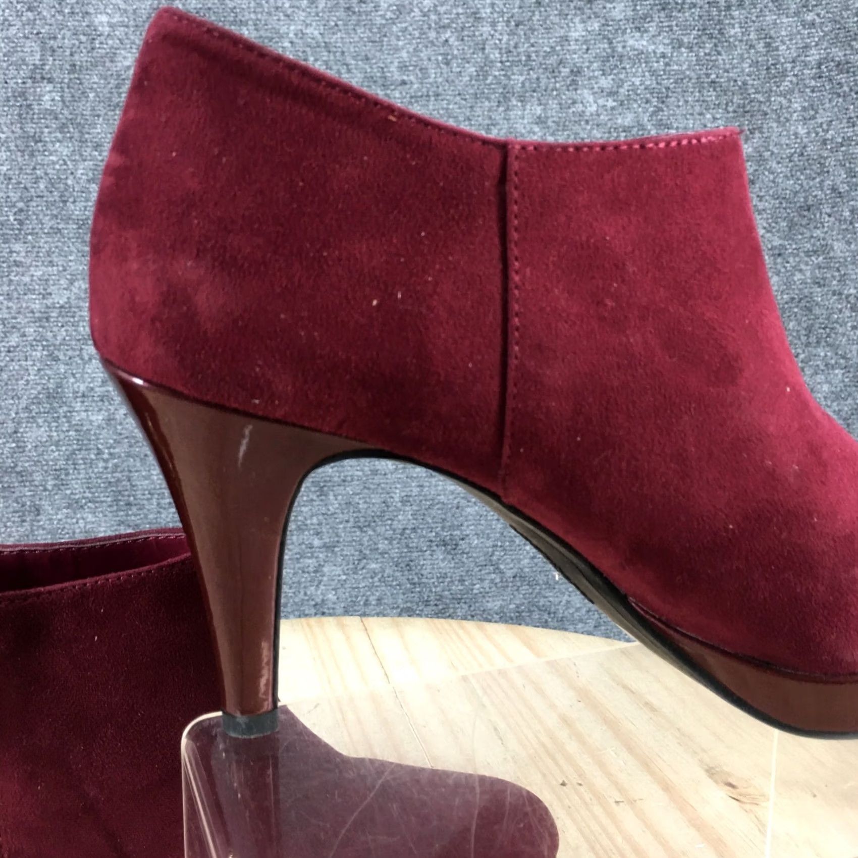 Liz Claiborne Liz Claiborne Boots Womens 9 M Casual Side Zip Stiletto Red Ankle Bootie Shoe Size US 9 / IT 39 - 7 Thumbnail
