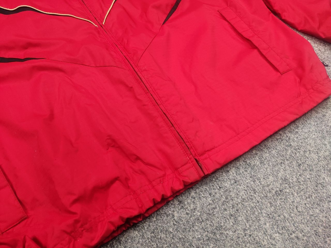 Adidas Vintage Adidas Liverpool 2009-10 Football Soccer Red Jacket Size US L / EU 52-54 / 3 - 5 Thumbnail