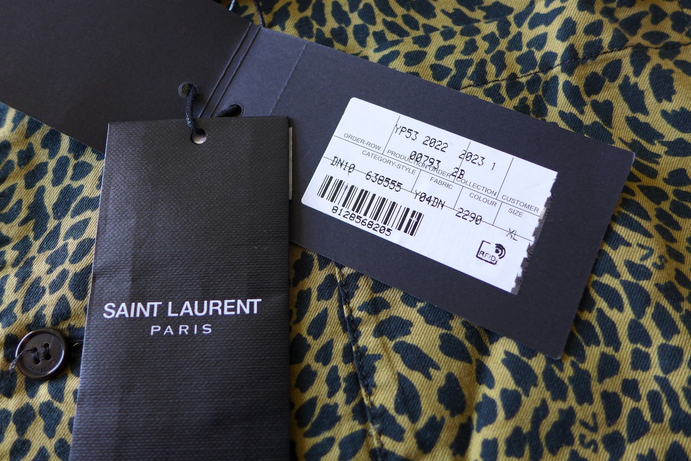 Saint Laurent Paris Saint Laurent Leopard Print Short Sleeve Shirt Size US XL / EU 56 / 4 - 15 Thumbnail