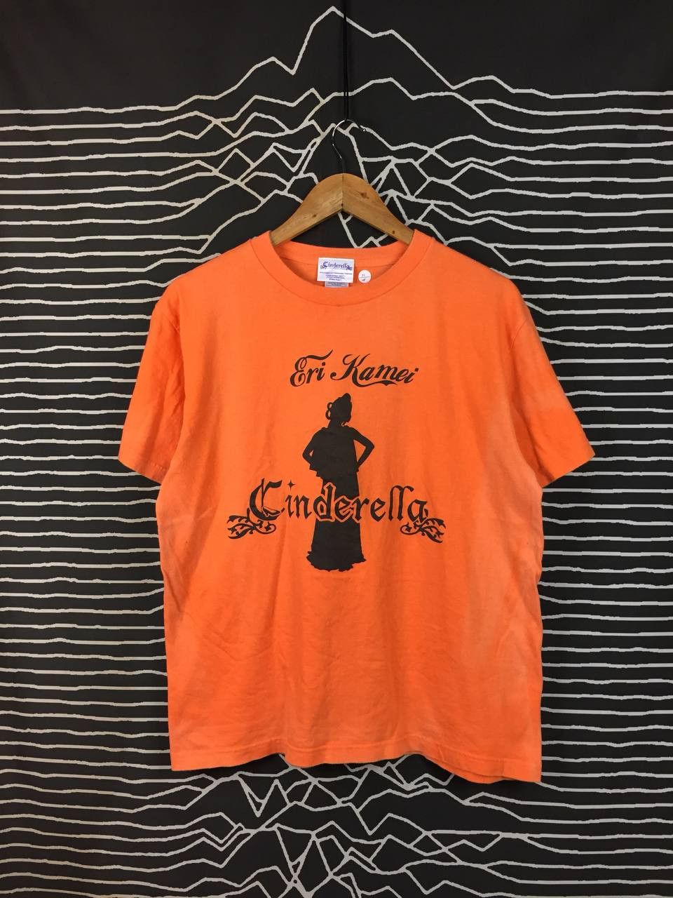Band Tees Eri Kamei Morning Musume 2008 Cinderella Musical Promo Tee Size US L / EU 52-54 / 3 - 2 Thumbnail