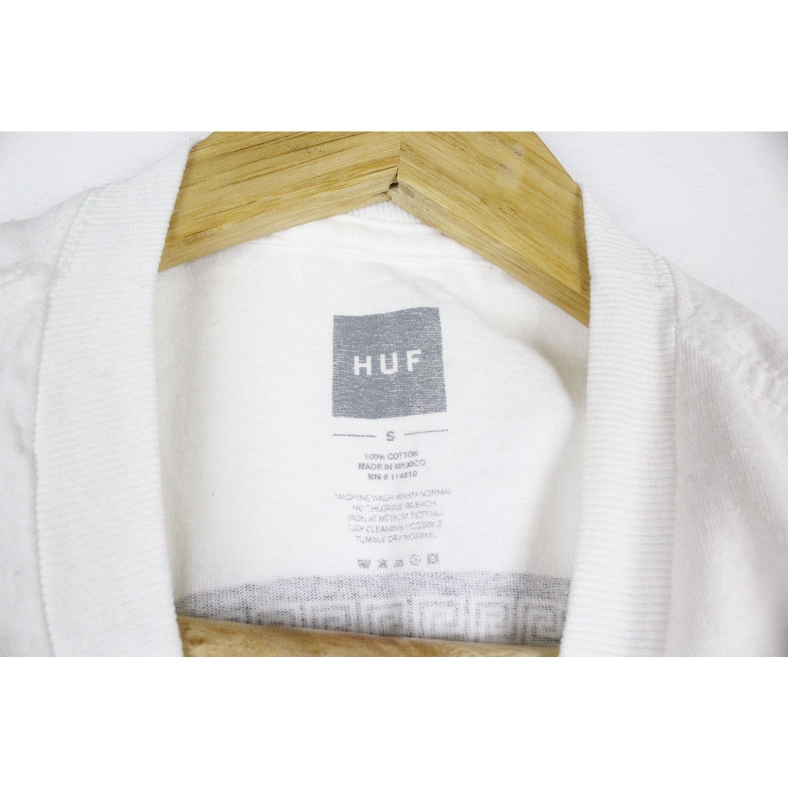 Huf × Thrasher Thrasher x HUF Worldwide Logo Crew White T-shirt Size US S / EU 44-46 / 1 - 3 Thumbnail