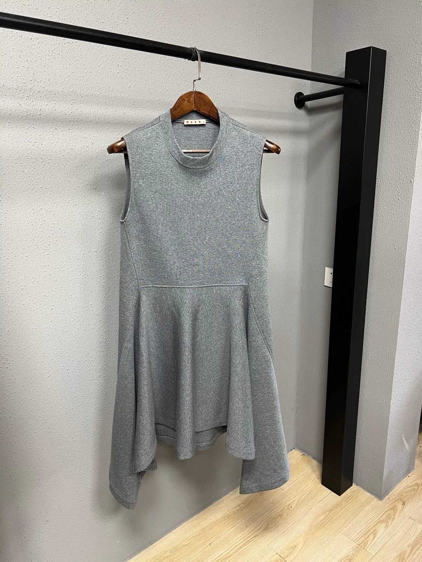 Marni Marni Wool Vest Dress Size S / US 4 / IT 40 - 1 Thumbnail