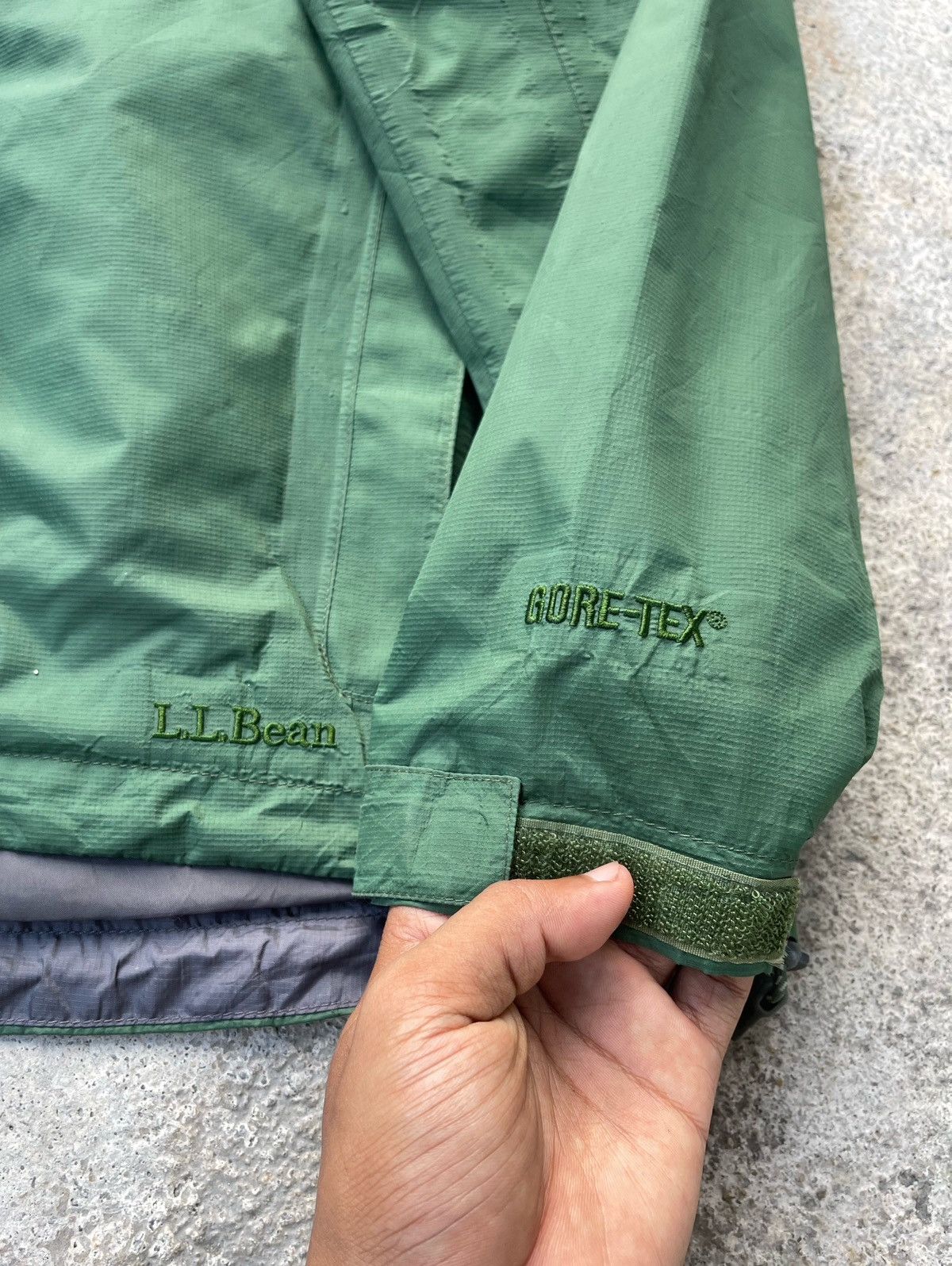 Goretex × L.L. Bean Vtg L.L.Bean x Gore-Tex Waterproof Windbreaker Hoodie Jacket Size US S / EU 44-46 / 1 - 12 Thumbnail