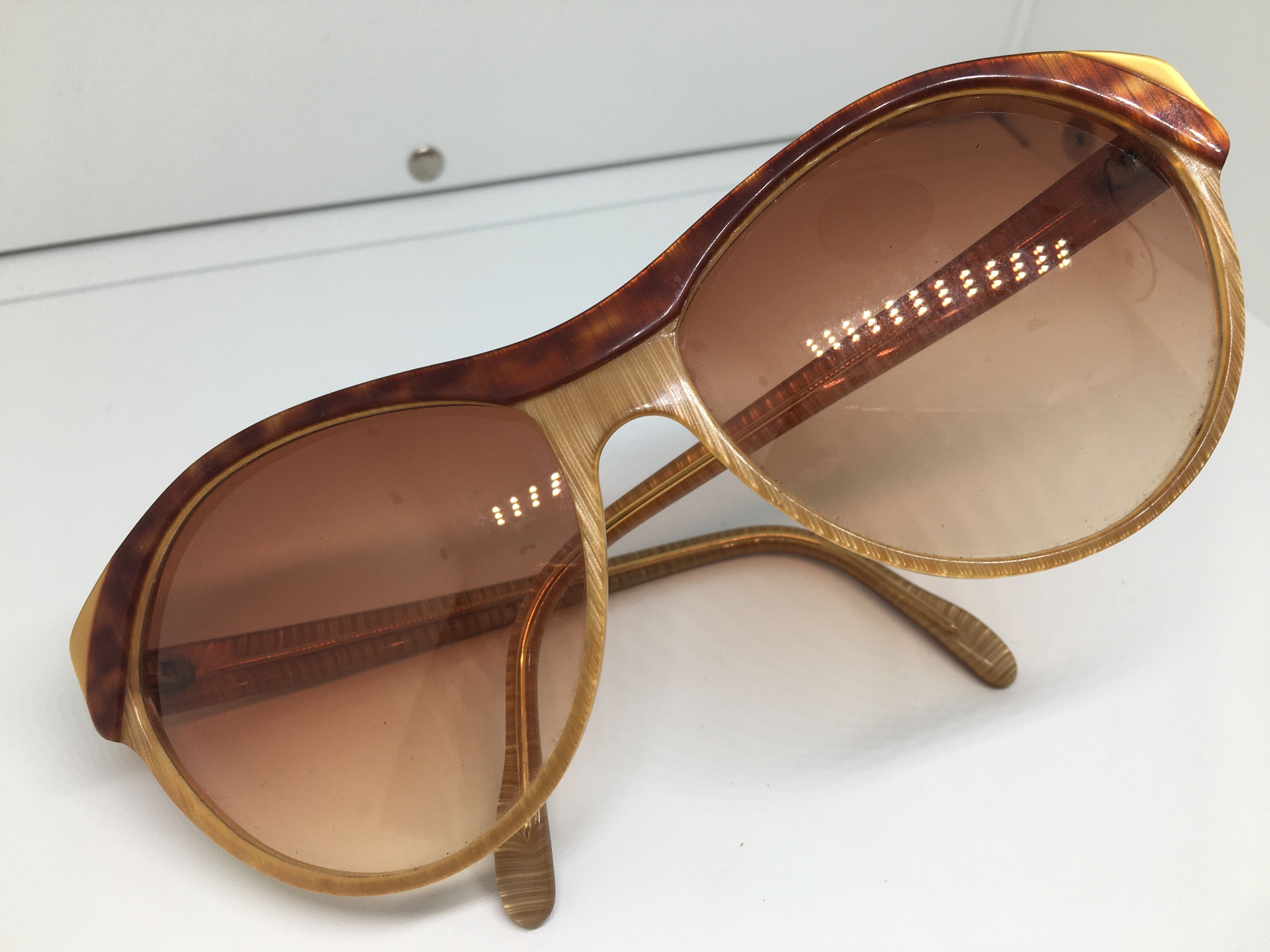 Cacharel Vintage Cacharel Oversize Sunglasses Diva Frame France Size ONE SIZE - 7 Thumbnail
