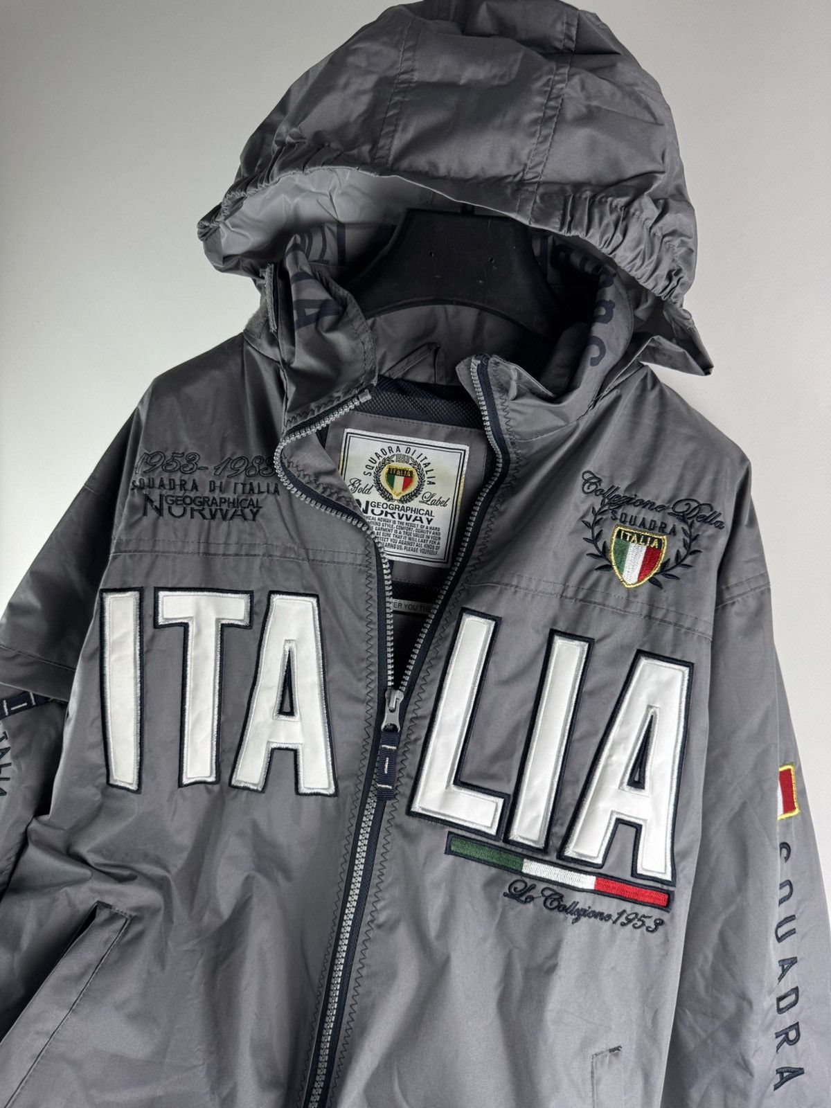 Beverly Hills Polo Club Geographical Norway Royal Polo MCMLIII Italy 🇮🇹 Jacket Size US M / EU 48-50 / 2 - 2 Thumbnail