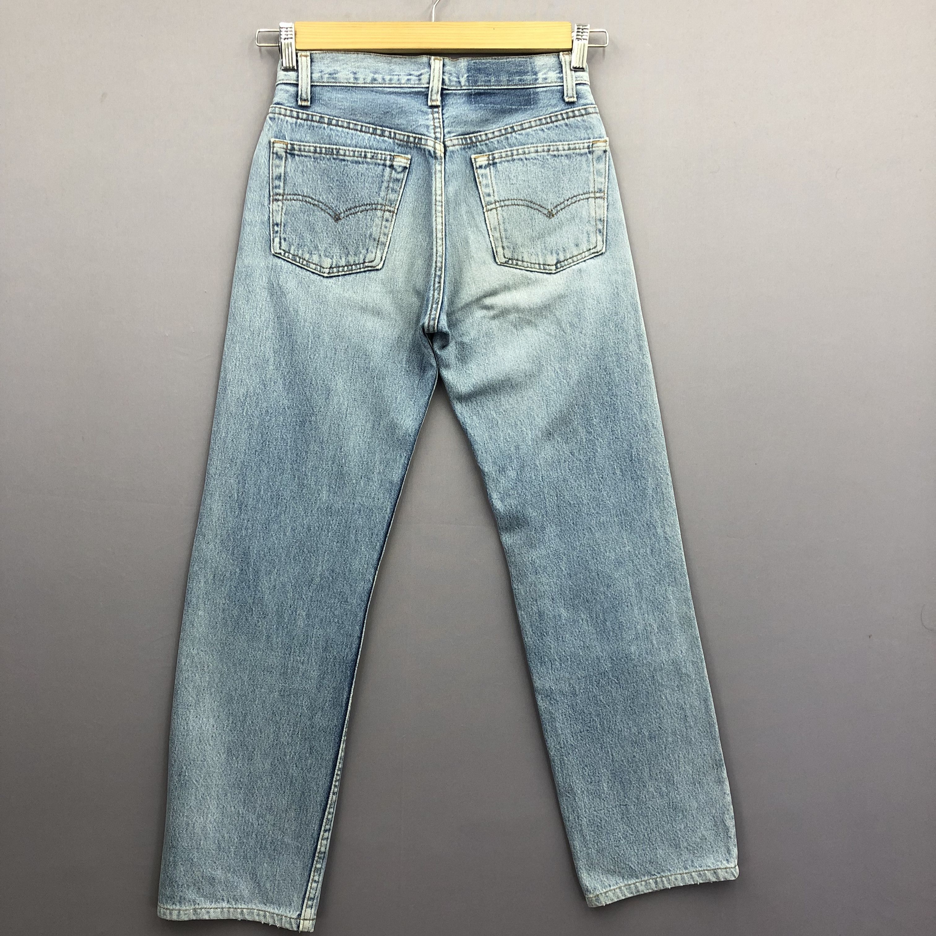Levi's Vintage Levis 501 Sun Faded Jeans Levi's Light Wash Denim Size 26" / US 2 / IT 38 - 3 Thumbnail