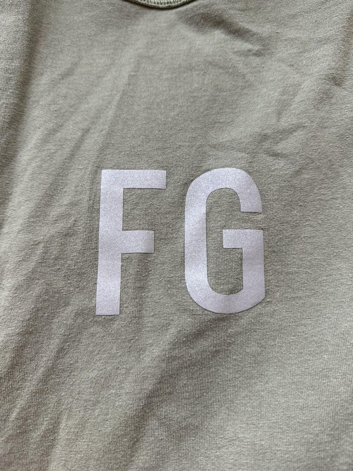 Fear of God Olive Green Fear of God T-Shirt size small Size US S / EU 44-46 / 1 - 3 Thumbnail