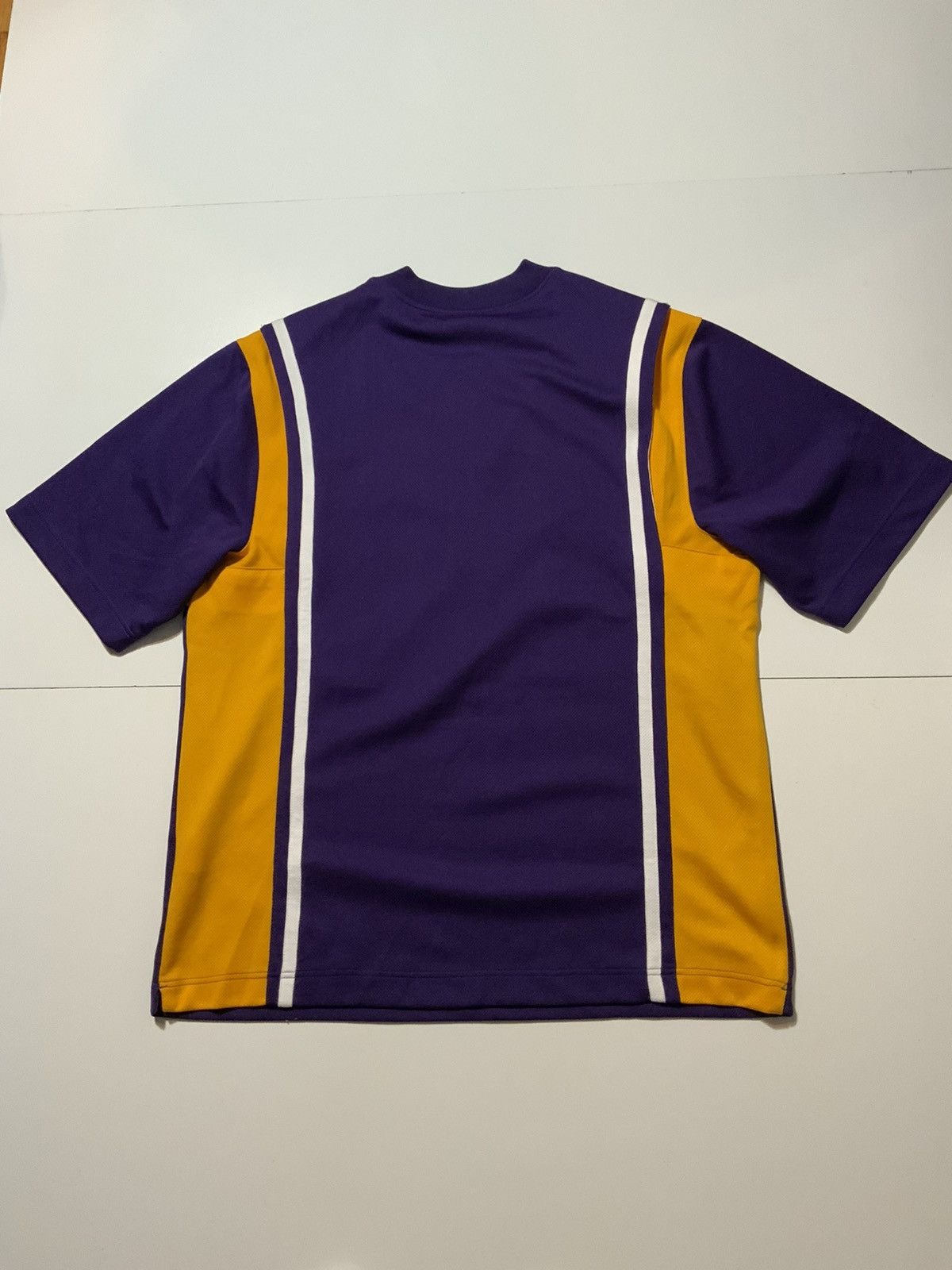 NBA × Nike × Vintage Vintage Nike 99-00 Los Angeles Lakers 1/4 Zip Warm Up Shirt Size US XL / EU 56 / 4 - 2 Thumbnail