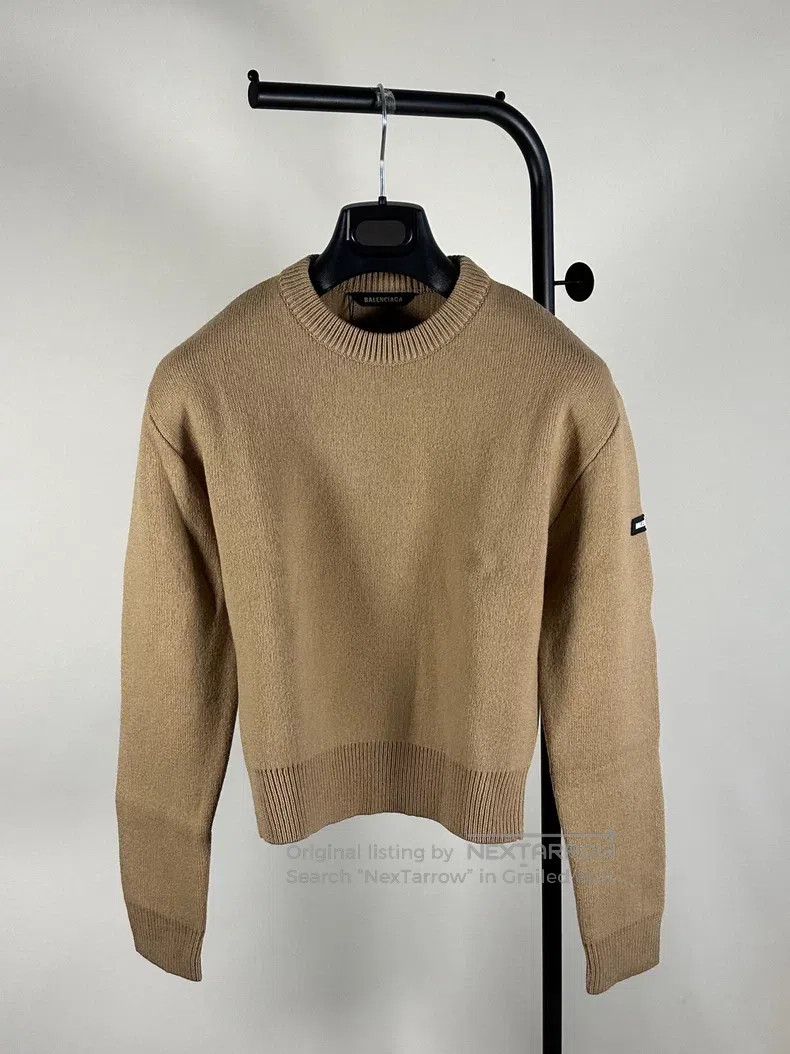 Balenciaga Balenciaga Khaki Women's Sweater Size S / US 4 / IT 40 - 1 Thumbnail