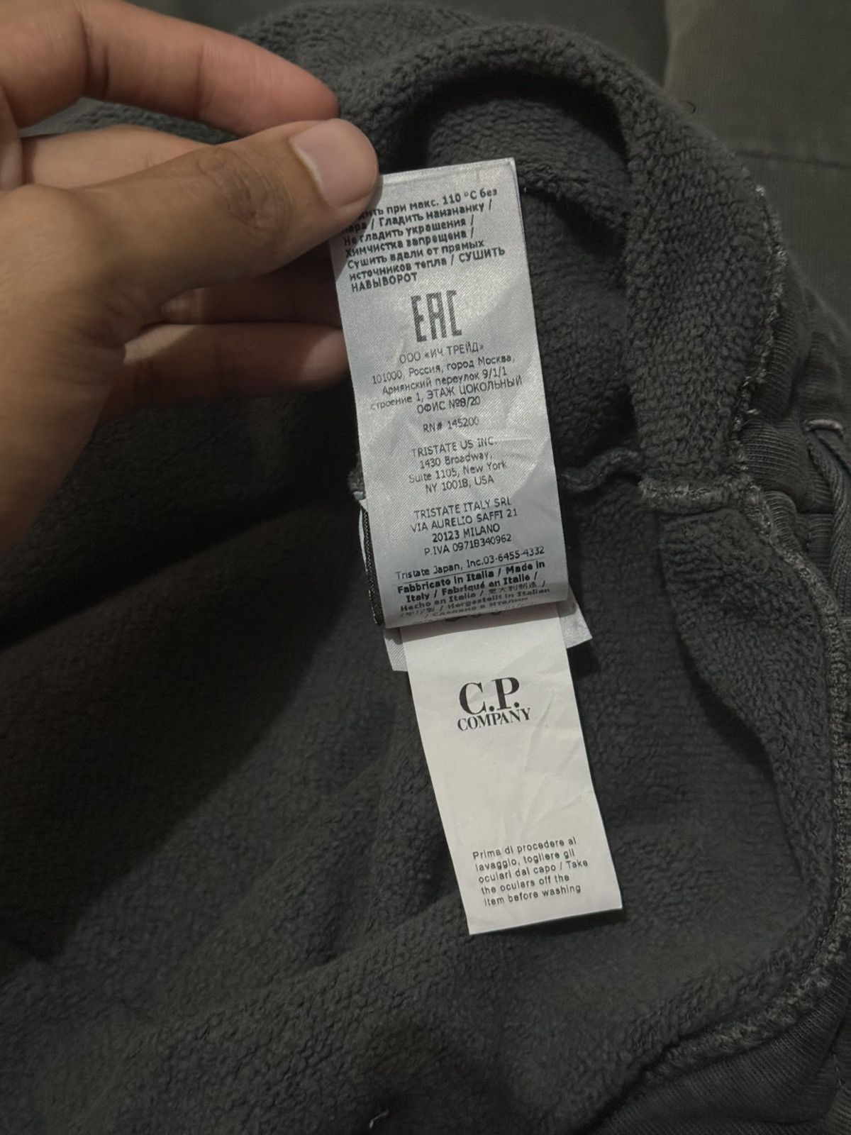 C.P. Company Distressed Sun Faded CP Company Sweatshirt Size US M / EU 48-50 / 2 - 13 Thumbnail