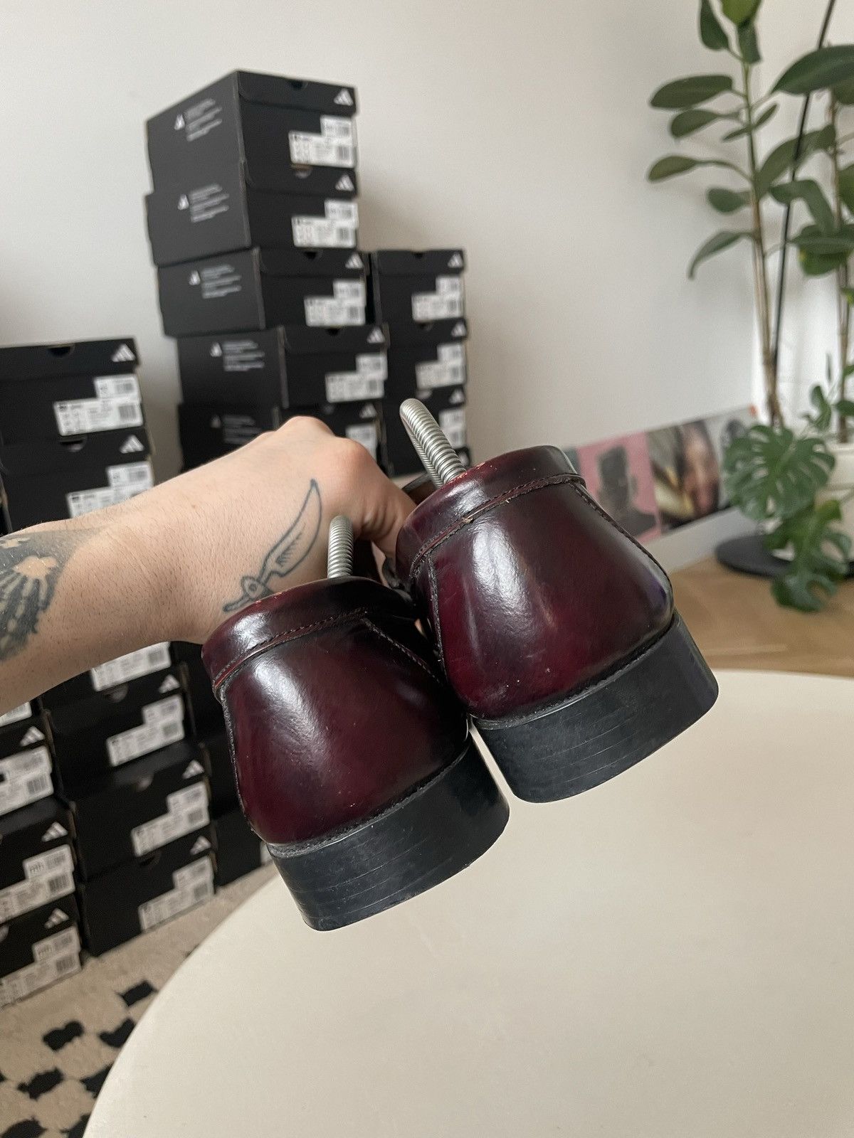 Leather Vintage Luxury Cherry Leather Casual Shoes Hype Rare Y2k Size US 8 / EU 41 - 6 Thumbnail