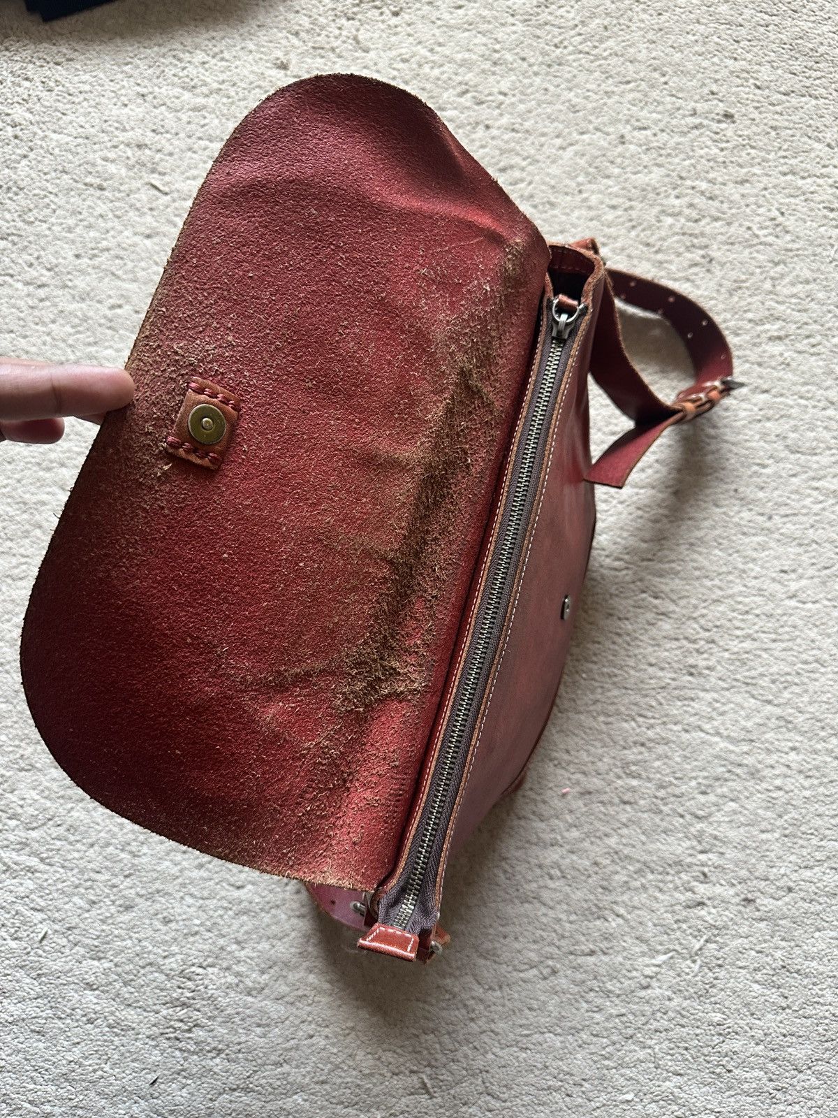 Comme des Garcons Homme Vintage Japan made Red Leather Patina Sling Bag Size ONE SIZE - 4 Thumbnail