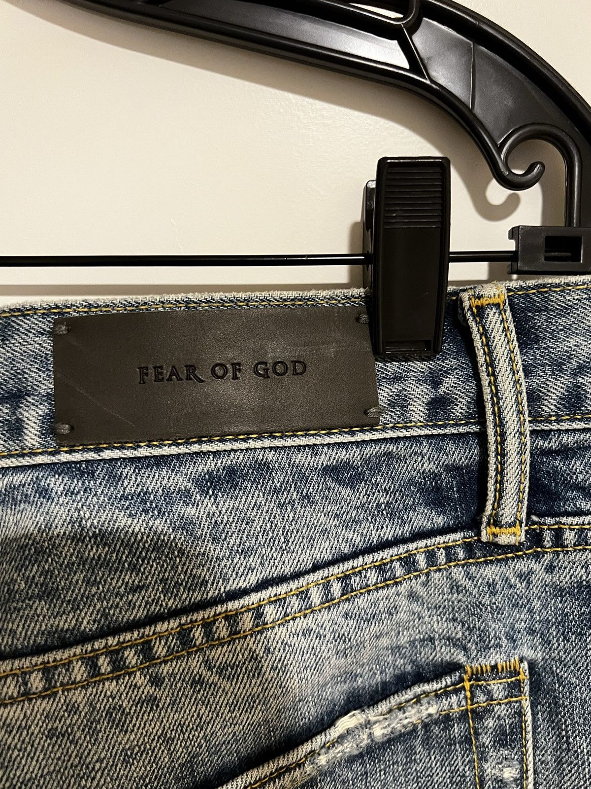 Fear of God Fear of God 5th collection, medium wash selvedge Denim Size US 34 / EU 50 - 8 Thumbnail