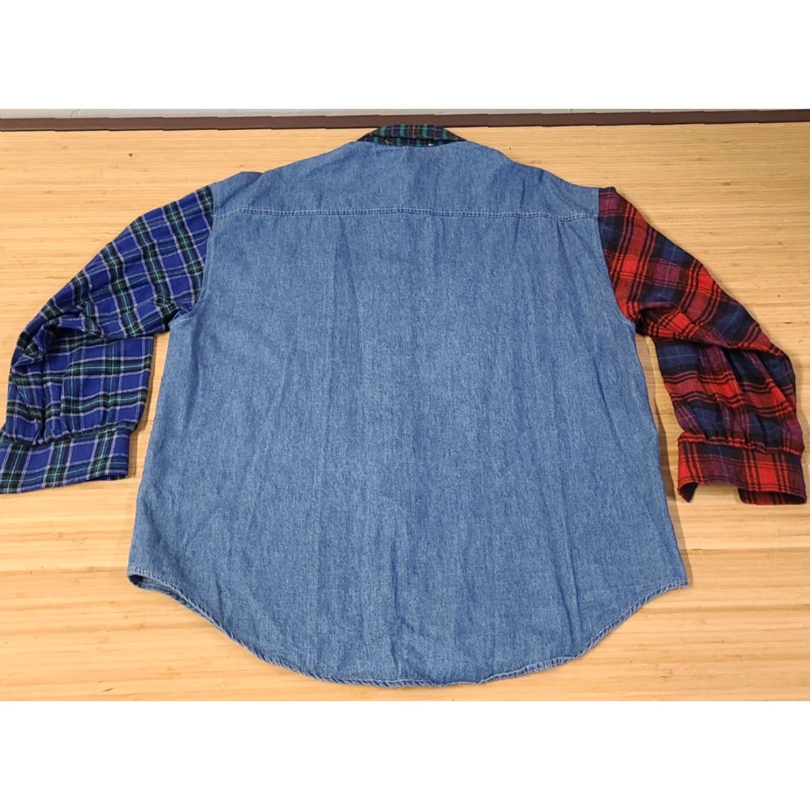 Denime VINTAGE Top Line USA Button-Up Shirt Denim Embroidered Plaid Long Sleeve M Womens Blue 100% Cotton USA 1992 Size M / US 6-8 / IT 42-44 - 6 Thumbnail