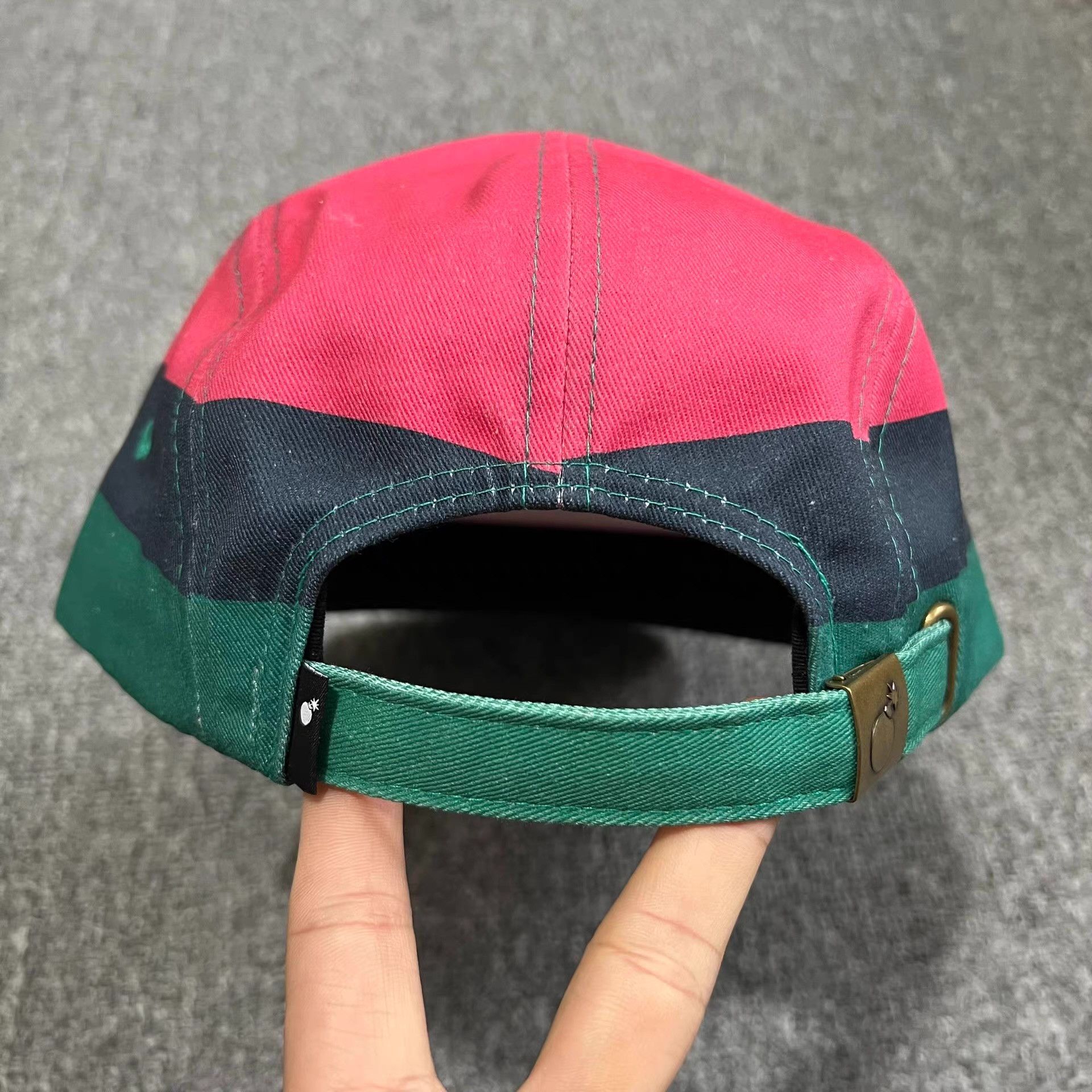 The Hundreds The Hundreds Bomb Vintage 5-Panel Baseball Visor Q7 Size ONE SIZE - 6 Thumbnail