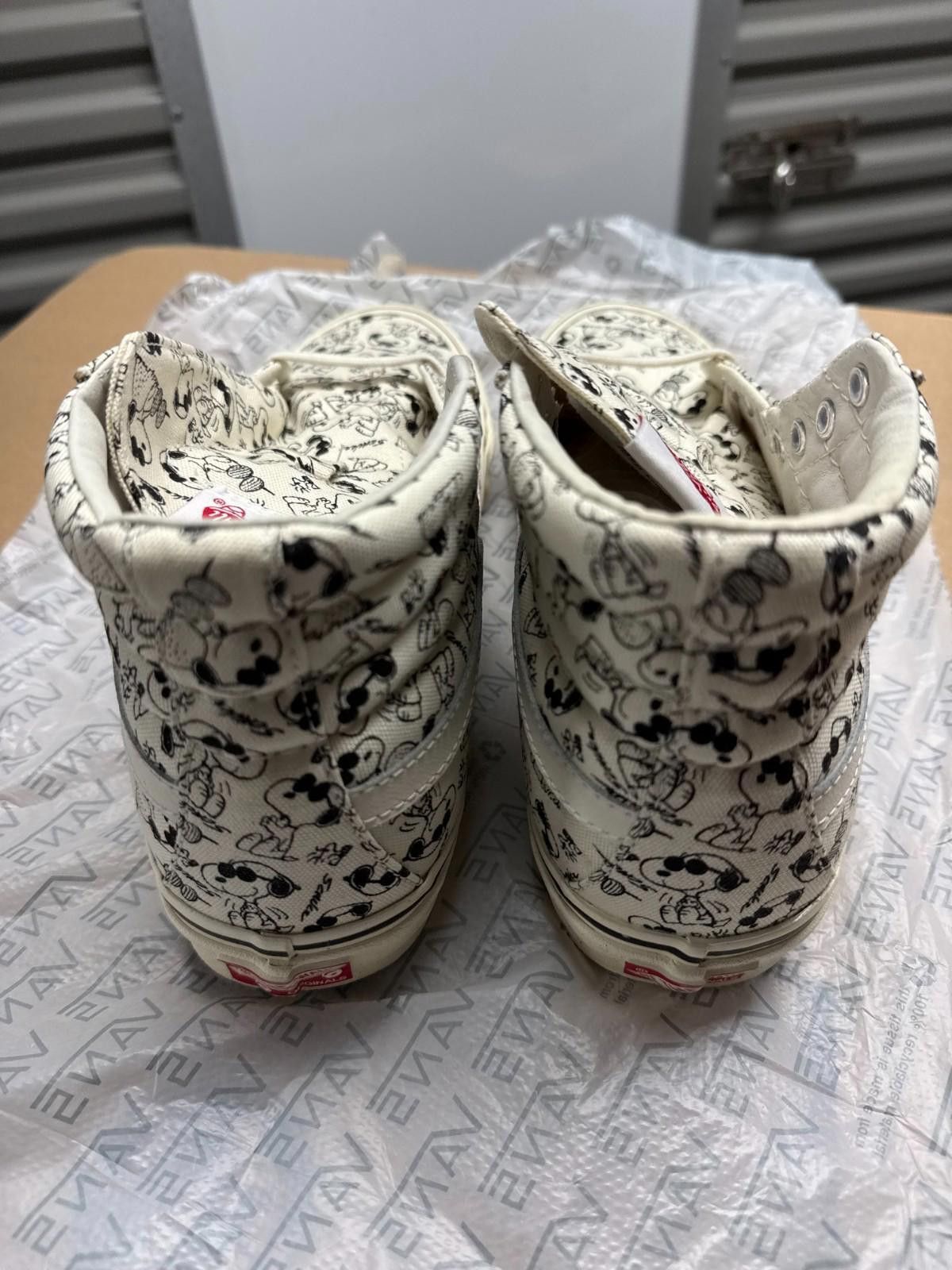 Vans Vans Snoopy Sk8 Hi Size 9.5 LX Vault White Size US 9.5 / EU 42-43 - 7 Thumbnail