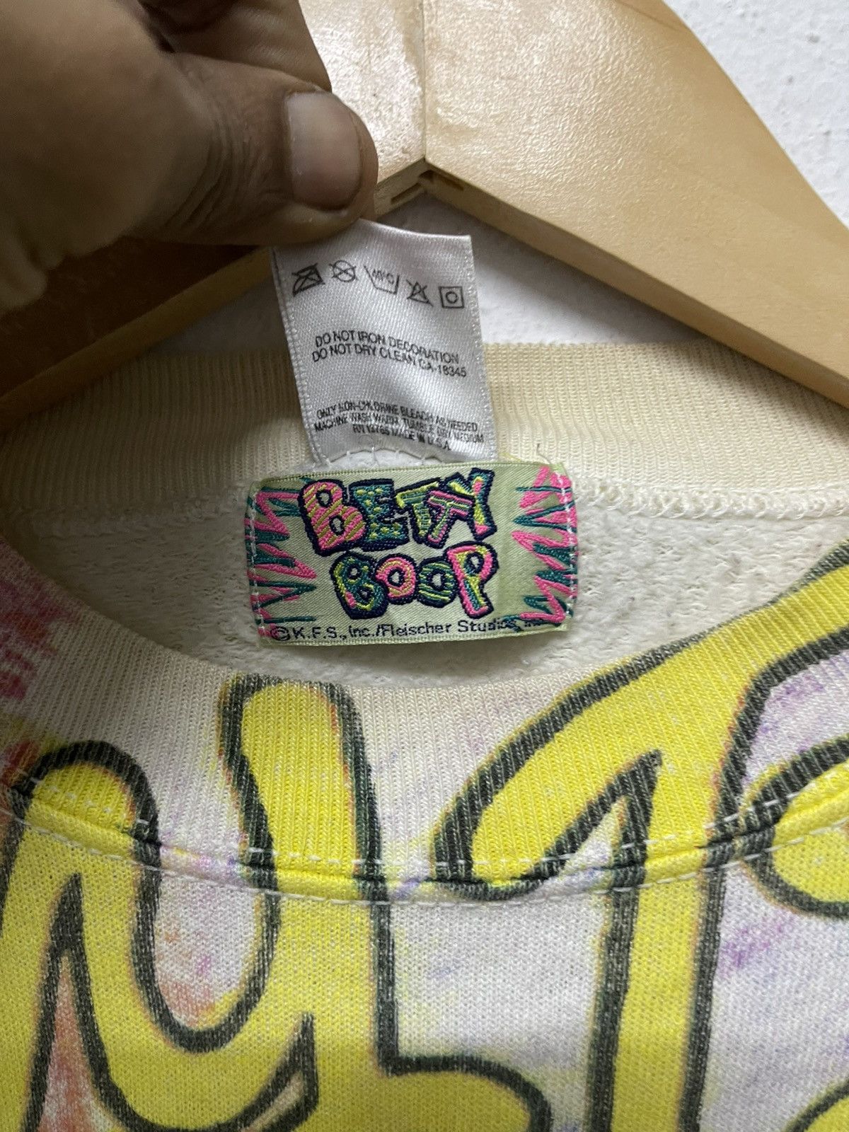 Cartoon Network 90s BETTY BOOP AOP SWEATSHIRT RARE DESIGN Size US M / EU 48-50 / 2 - 18 Thumbnail