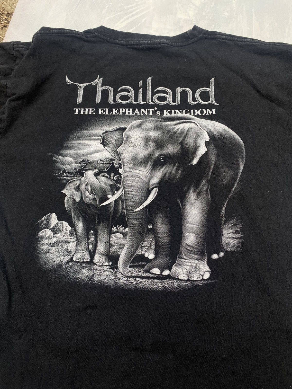 Vintage Crazy vintage Thailand elephant double sided shirt Size US L / EU 52-54 / 3 - 3 Thumbnail