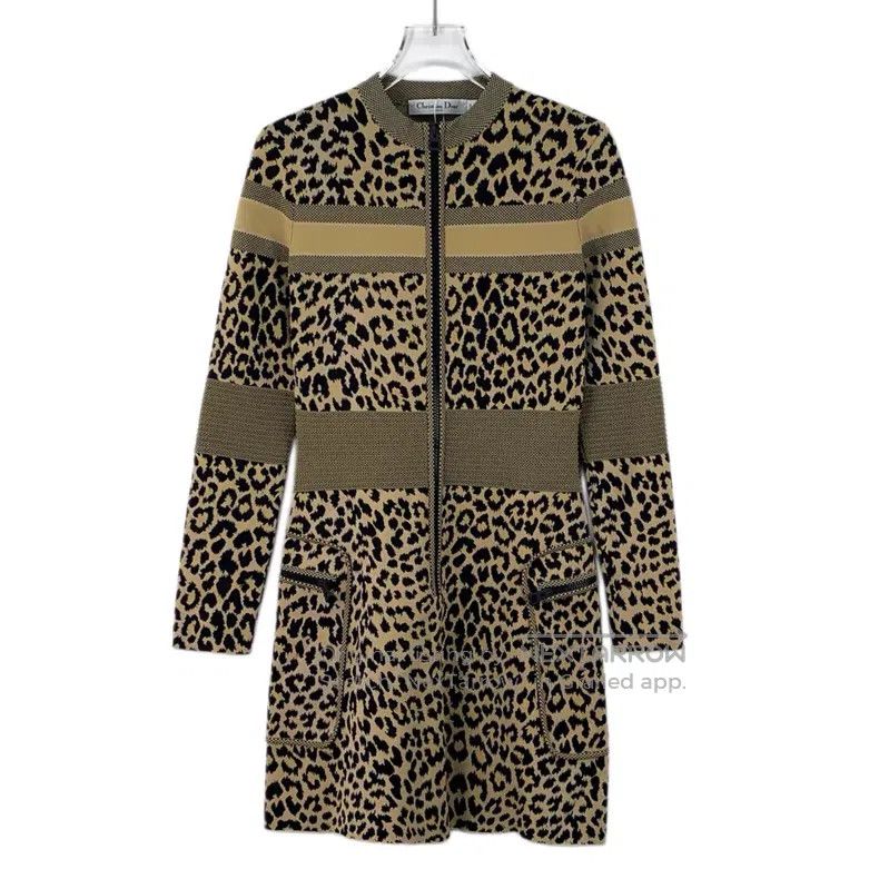 Dior Dior Brown leopard-print round-neck zipper long-sleeved kn Size XS / US 0-2 / IT 36-38 - 1 Thumbnail