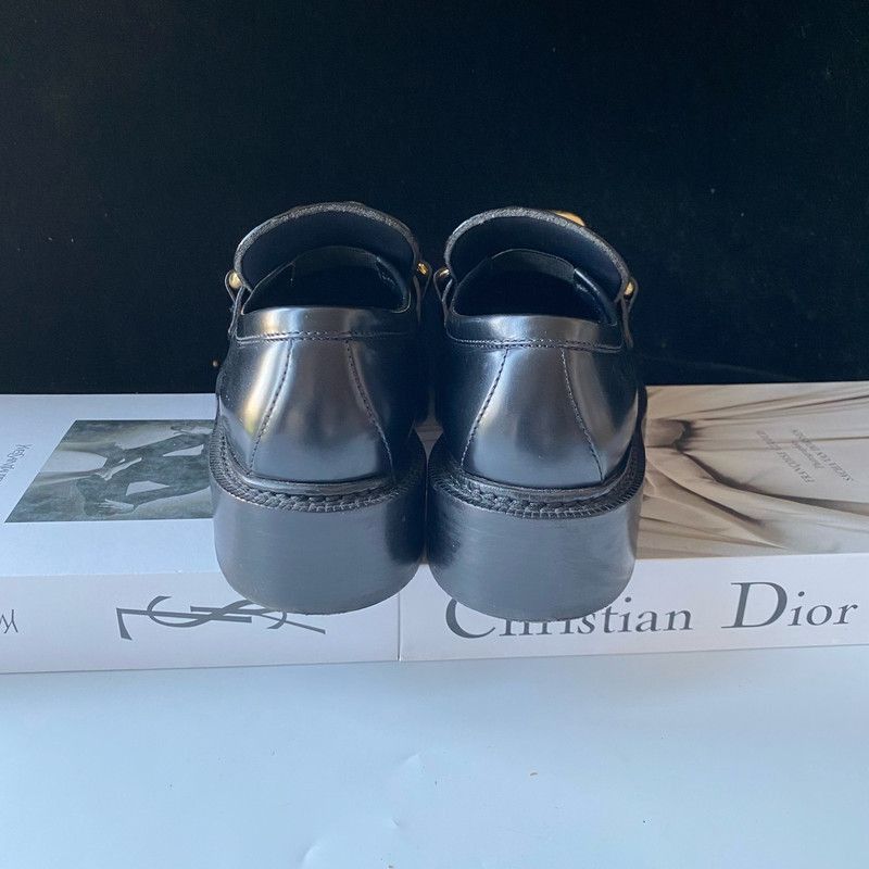 Louis Vuitton Louis Vuitton Academy Black Casual Shoes for Women Size US 8 / IT 38 - 4 Thumbnail