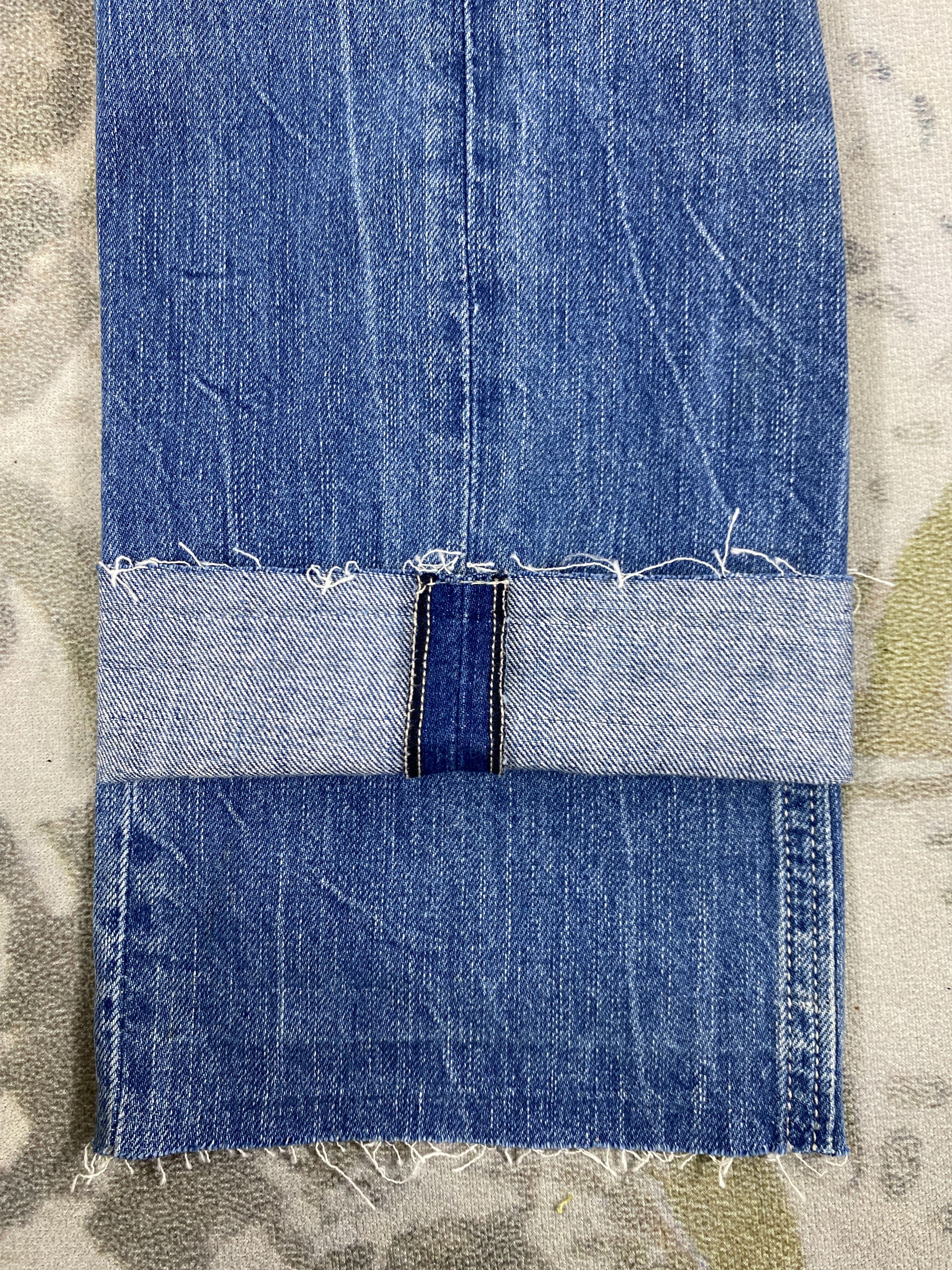 Japanese Brand Faded Blue Vintage Diesel Jeans 33x27 Denim- JN3708 Size US 33 - 13 Thumbnail