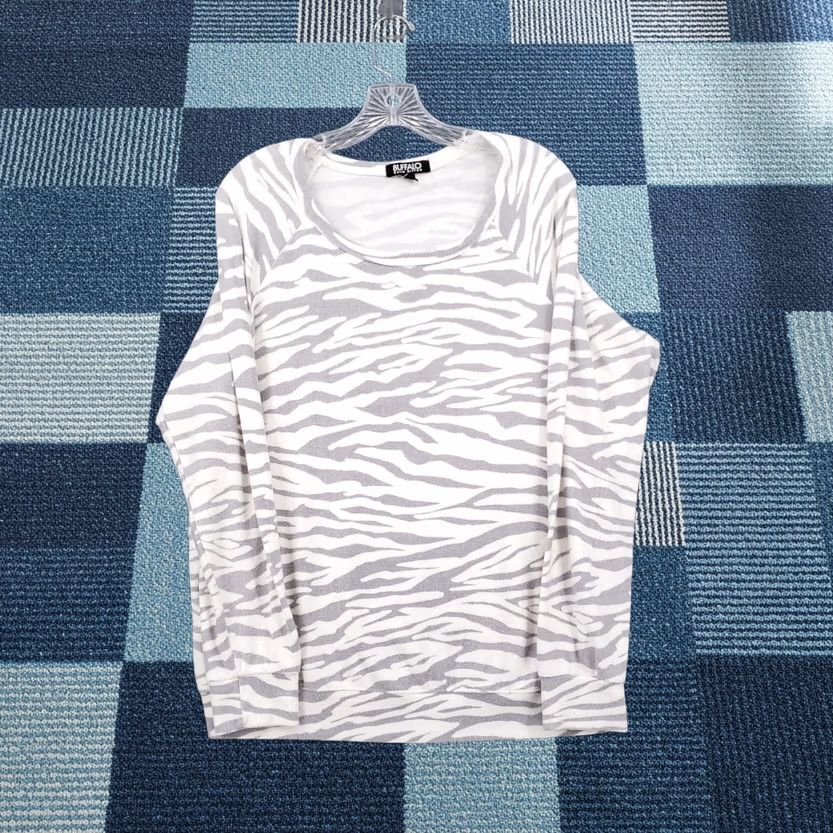 Buffalo David Bitton Buffalo David Bitton Sweater Womens L Large Beige Animal Print Pullover Stretch Size L / US 10 / IT 46 - 1 Thumbnail