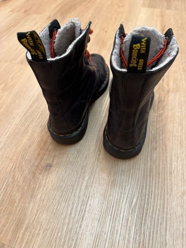 Dr. Martens Dr. Martens Serena Leather Boots 37 fur Size US 6 / IT 36 - 8 Thumbnail