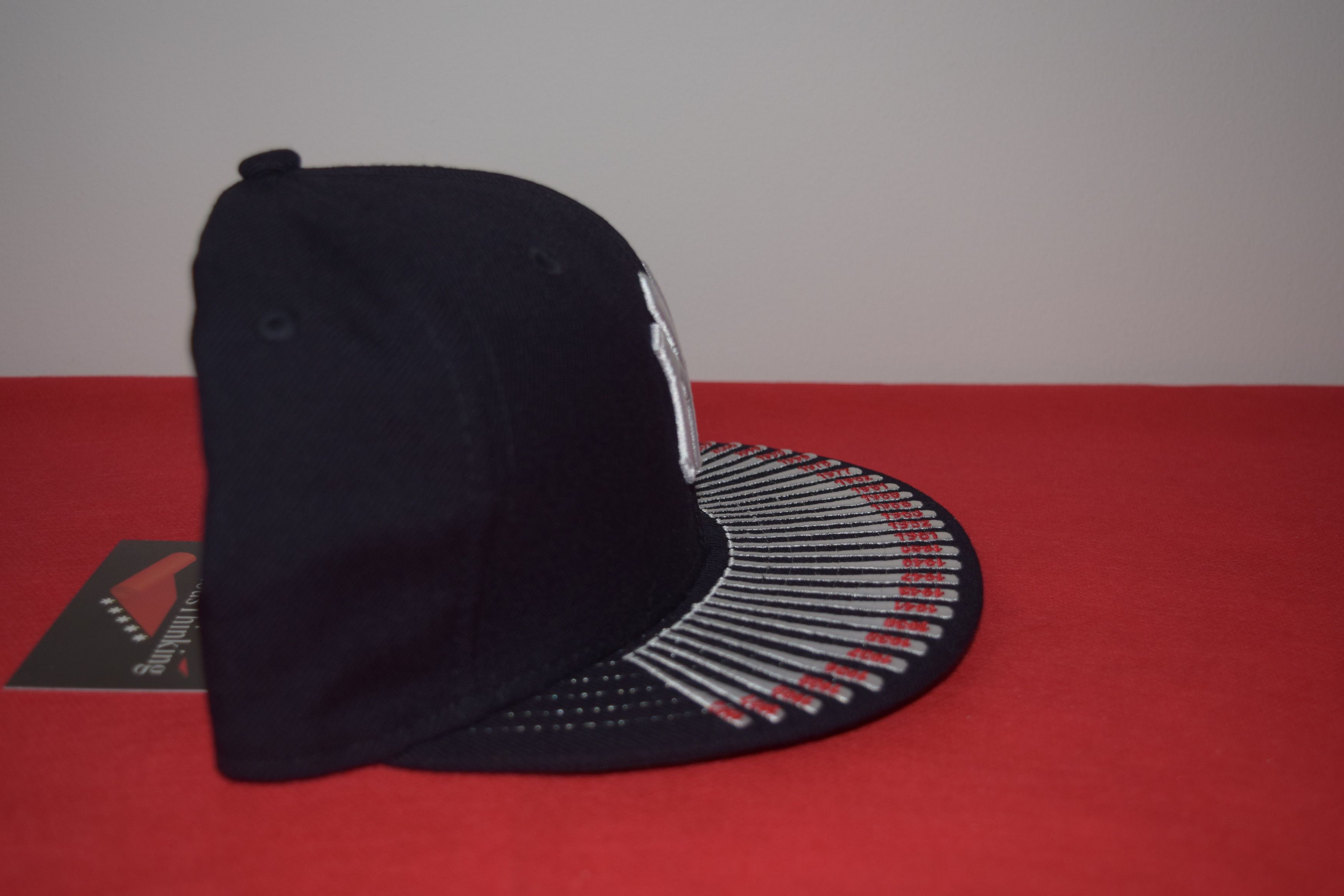 New Era Spike Lee X New Era Yankees Bats on Visor Fitted Hat 59Fifty Size ONE SIZE - 7 Thumbnail