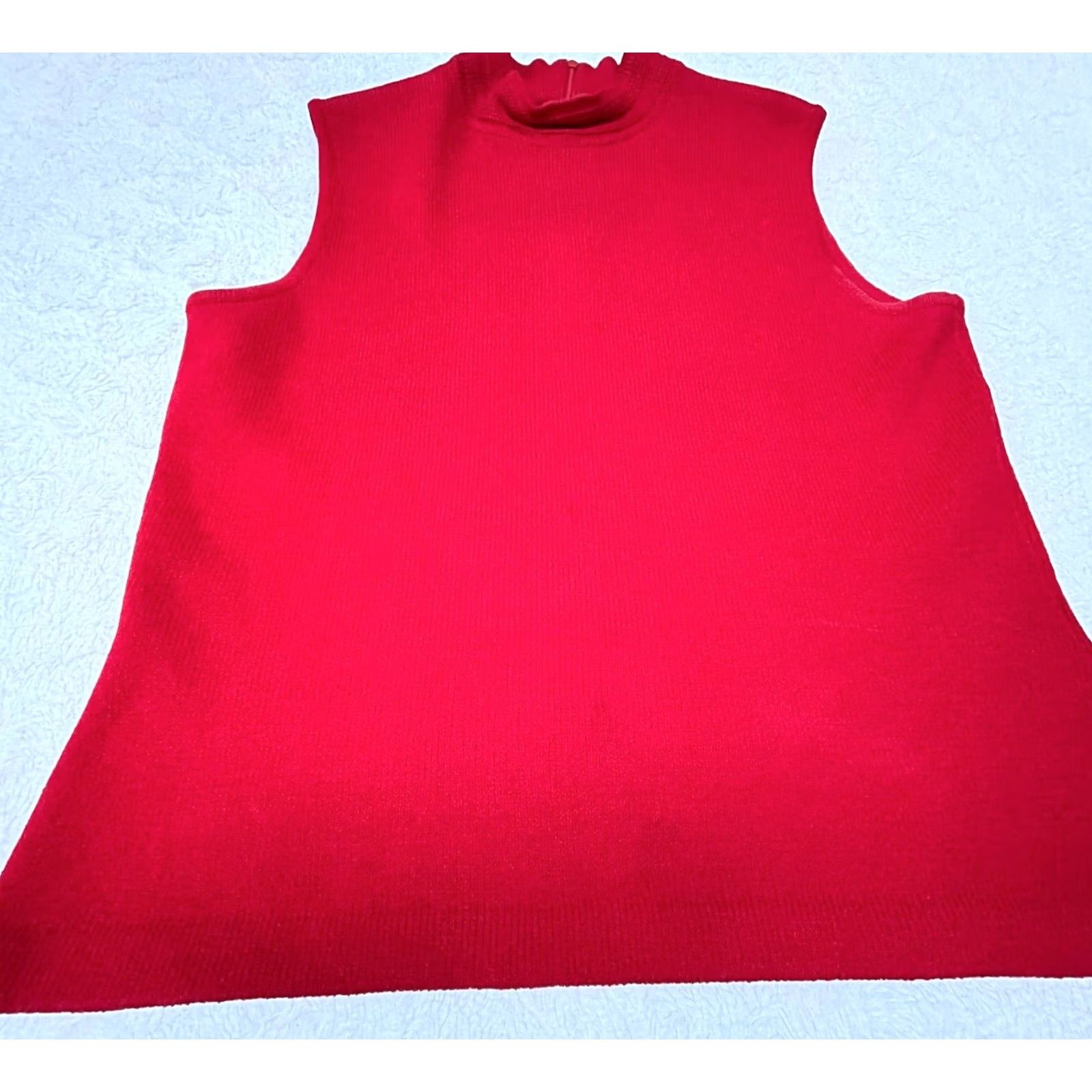 St. John St. John Collection by Marie Gray Mock Neck Sleeveless Knit Sweater Red Medium Size M / US 6-8 / IT 42-44 - 2 Thumbnail