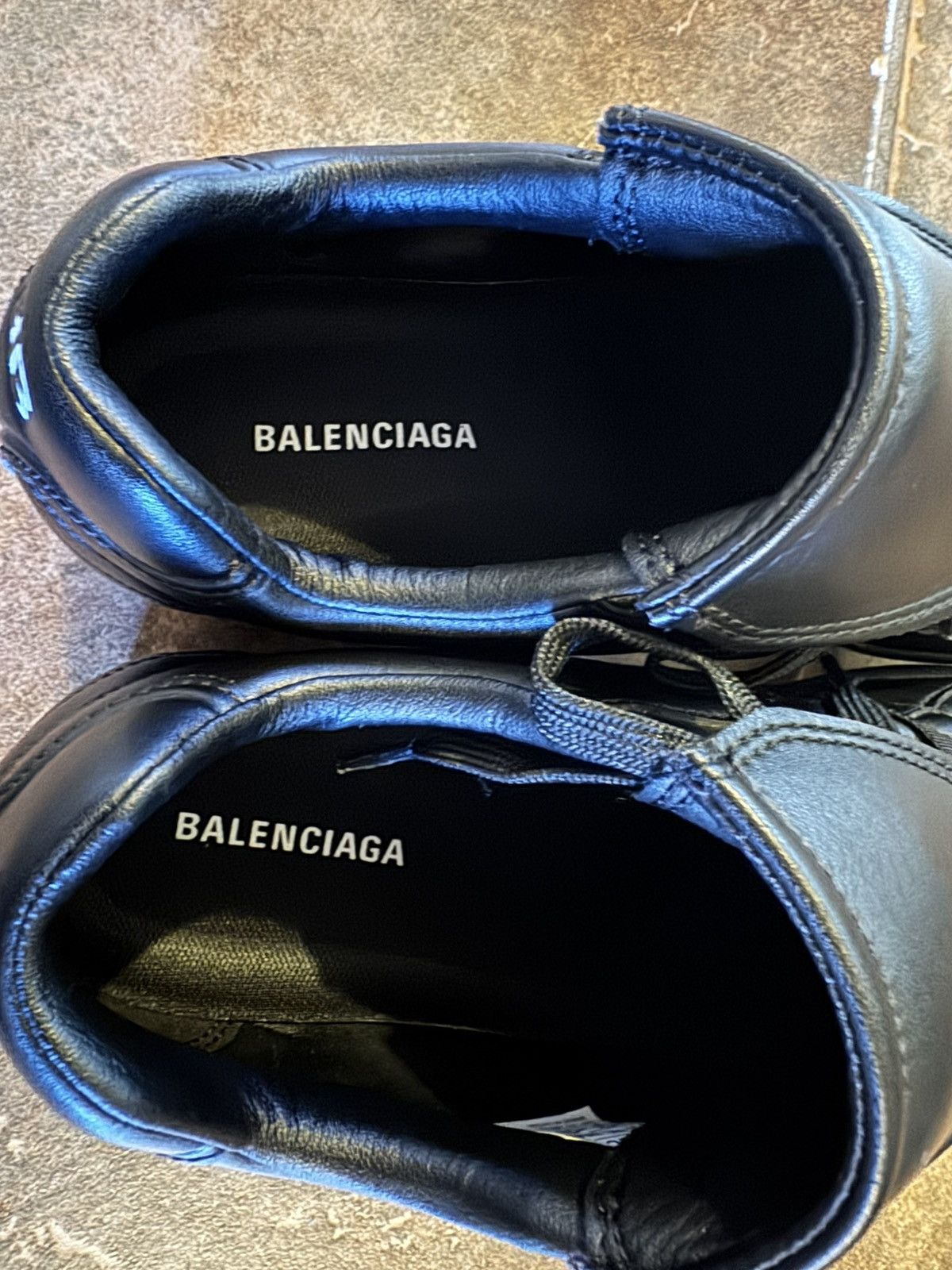 Balenciaga Balenciaga Soccer Sneaker Size US 7 / IT 37 - 4 Thumbnail