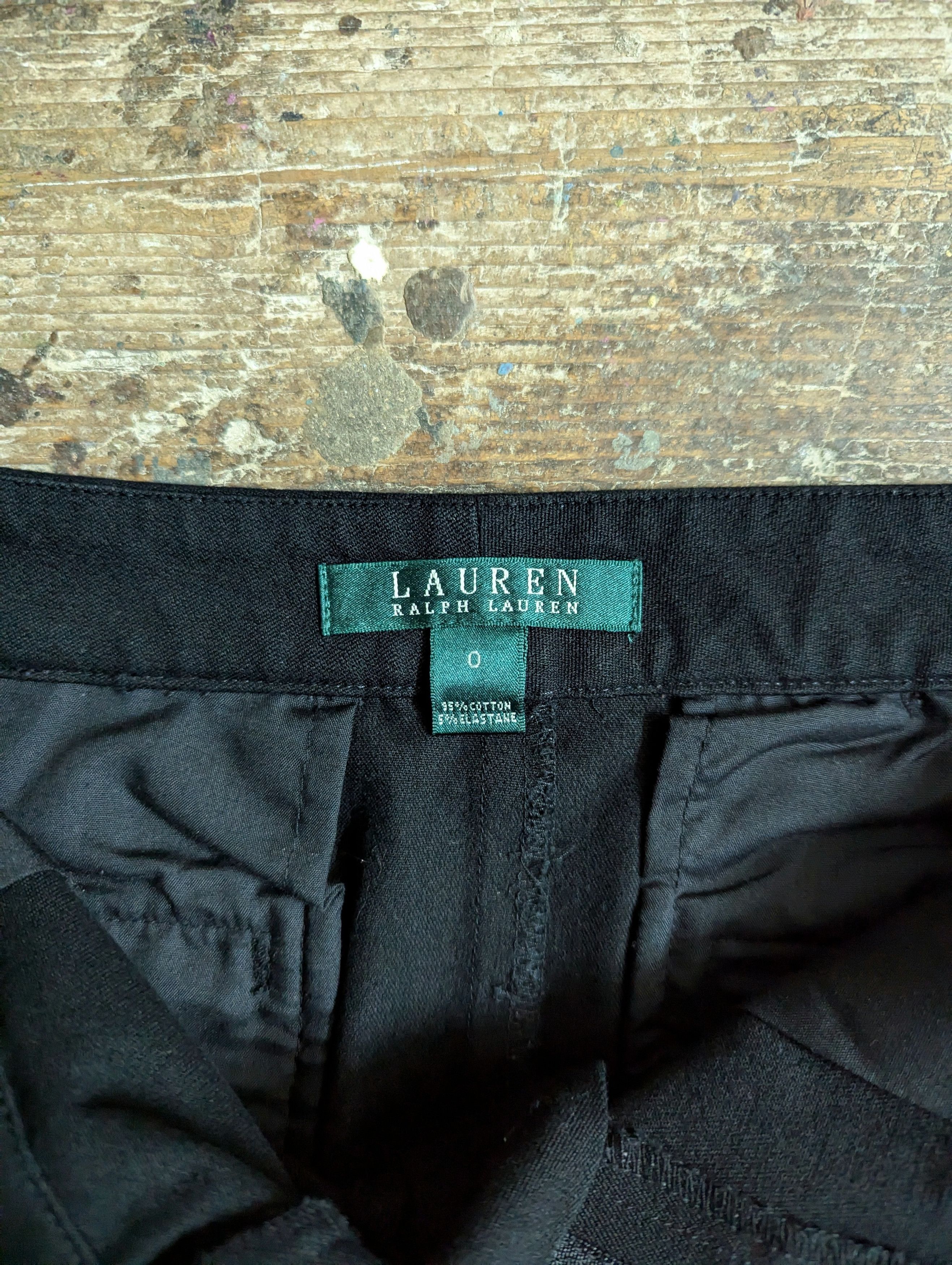 Lauren Ralph Lauren 00s Lauren Ralph Lauren Buckle Details Mini Skirt Size 28" / US 6 / IT 42 - 5 Thumbnail