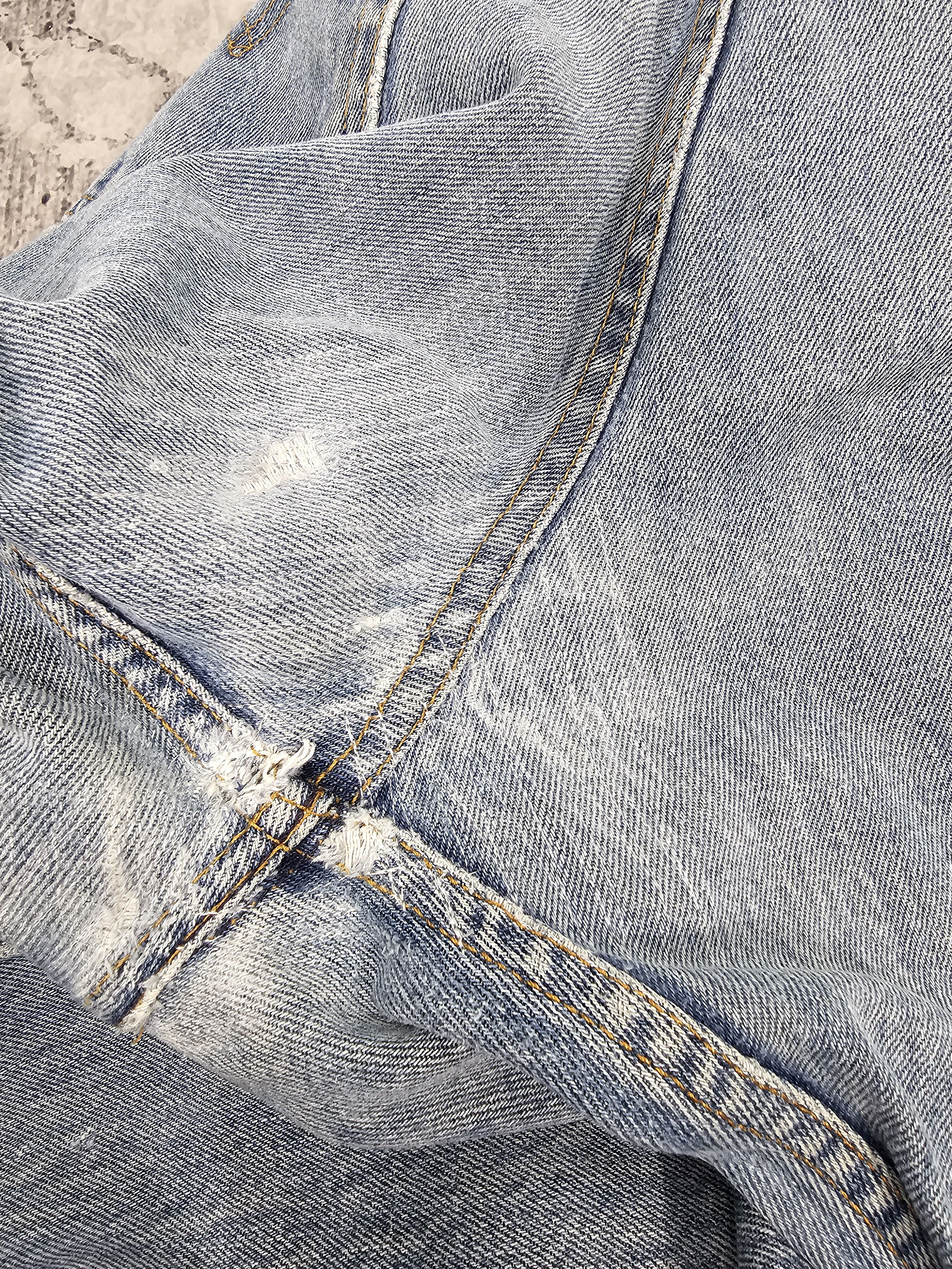 Levi's Vintage Clothing Vtg LEVIS 505 Regular Fit Faded Ripped Blue Jeans L0575 Size US 32 / EU 48 - 11 Thumbnail