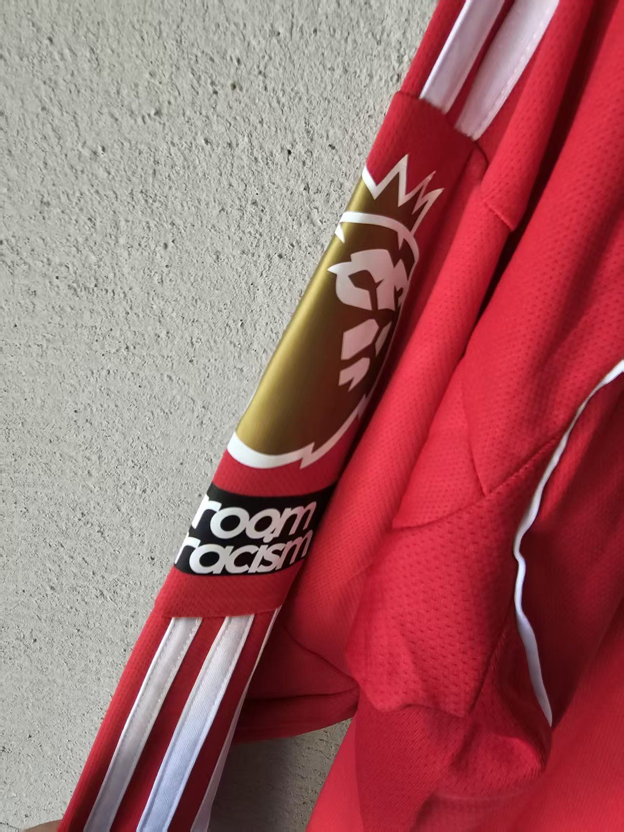 Other 2025 26 Liverpool #7 Florian Wirtz Jersey Longsleeve Size US S / EU 44-46 / 1 - 4 Thumbnail